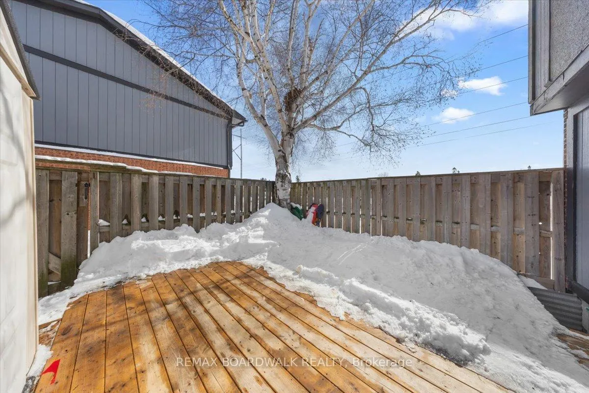 Photo 37 of 428 Moodie Drive, Ottawa, Westcliffe Estates — HOMEH