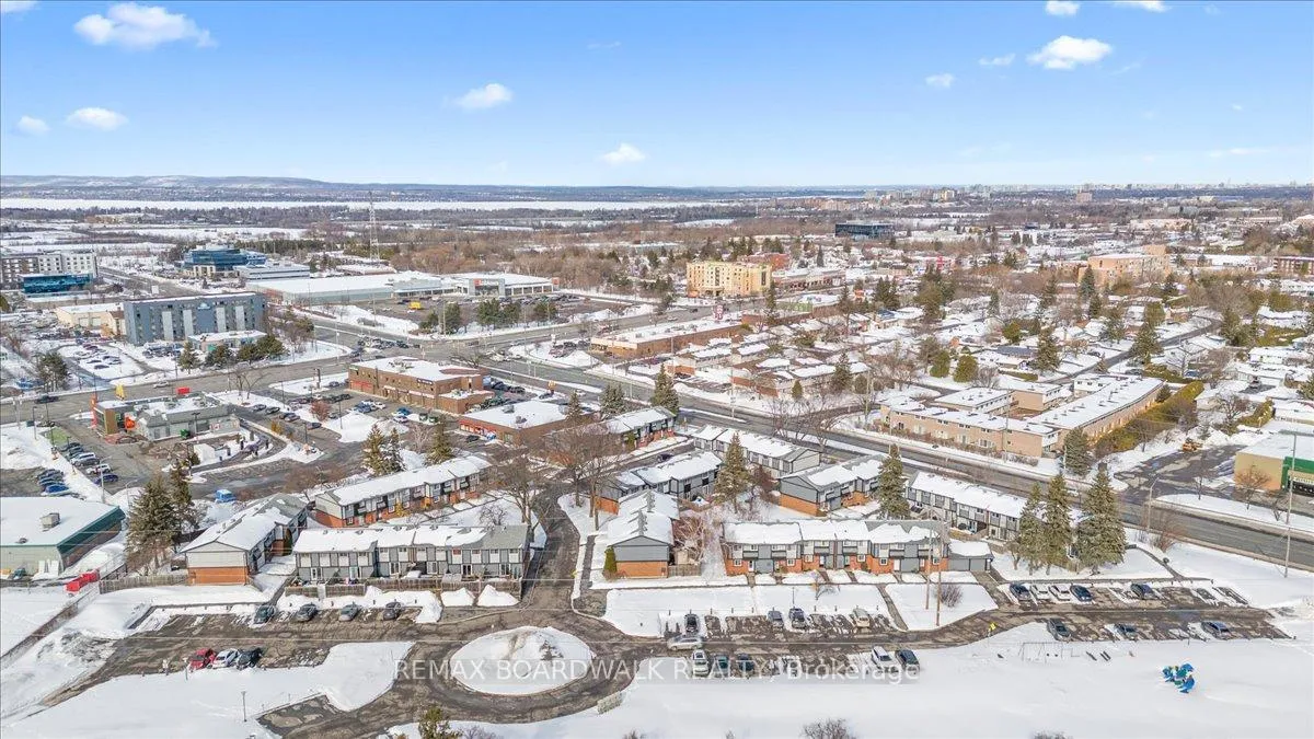 Photo 40 of 428 Moodie Drive, Ottawa, Westcliffe Estates — HOMEH