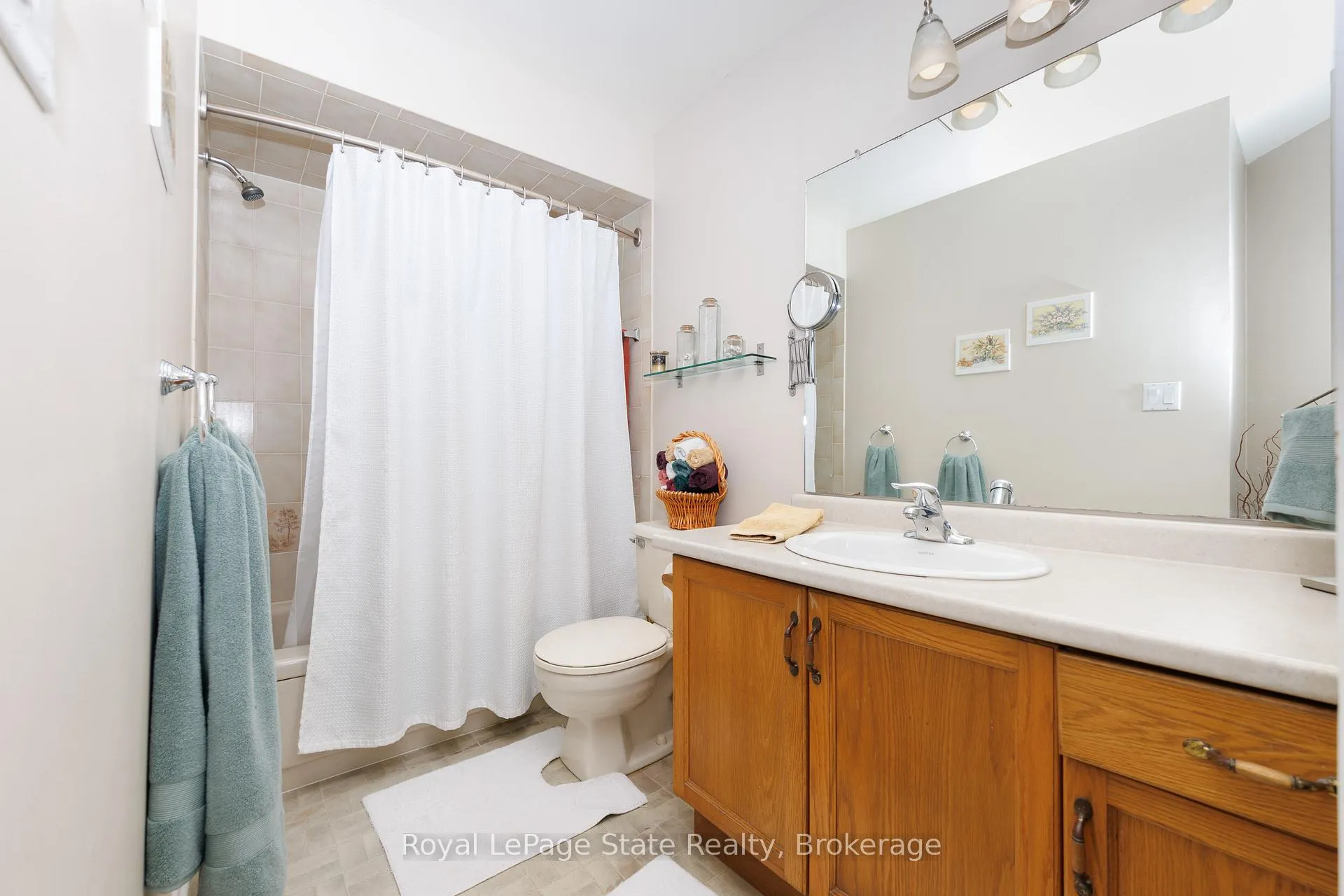 Photo 16 of Unit 1, 4245 Queen Street, Lincoln, Beamsville — HOMEH