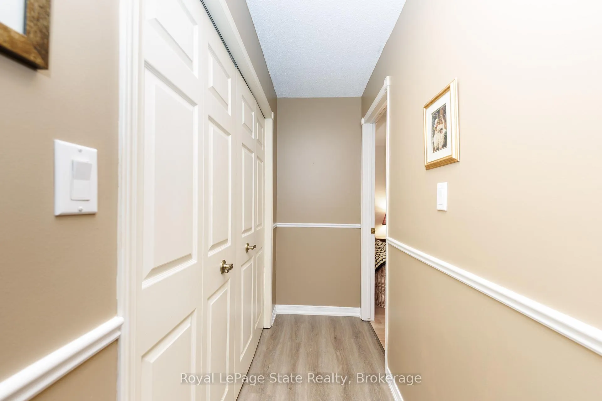 Photo 19 of Unit 1, 4245 Queen Street, Lincoln, Beamsville — HOMEH