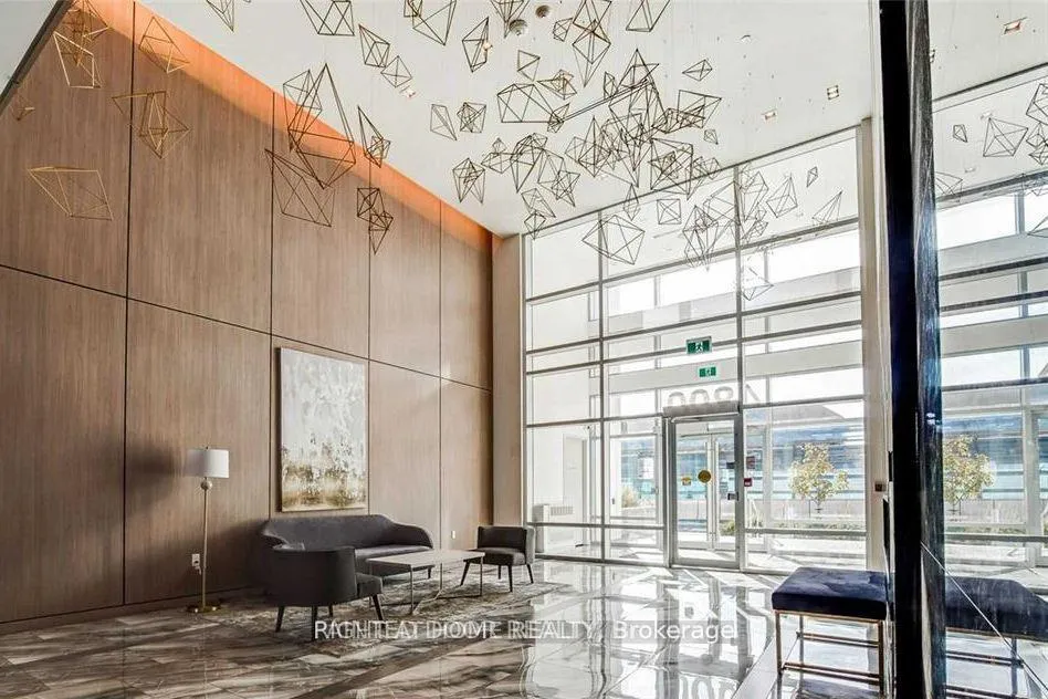 Photo 23 of Unit 101, 4800 Highway 7, Vaughan, East Woodbridge — HOMEH