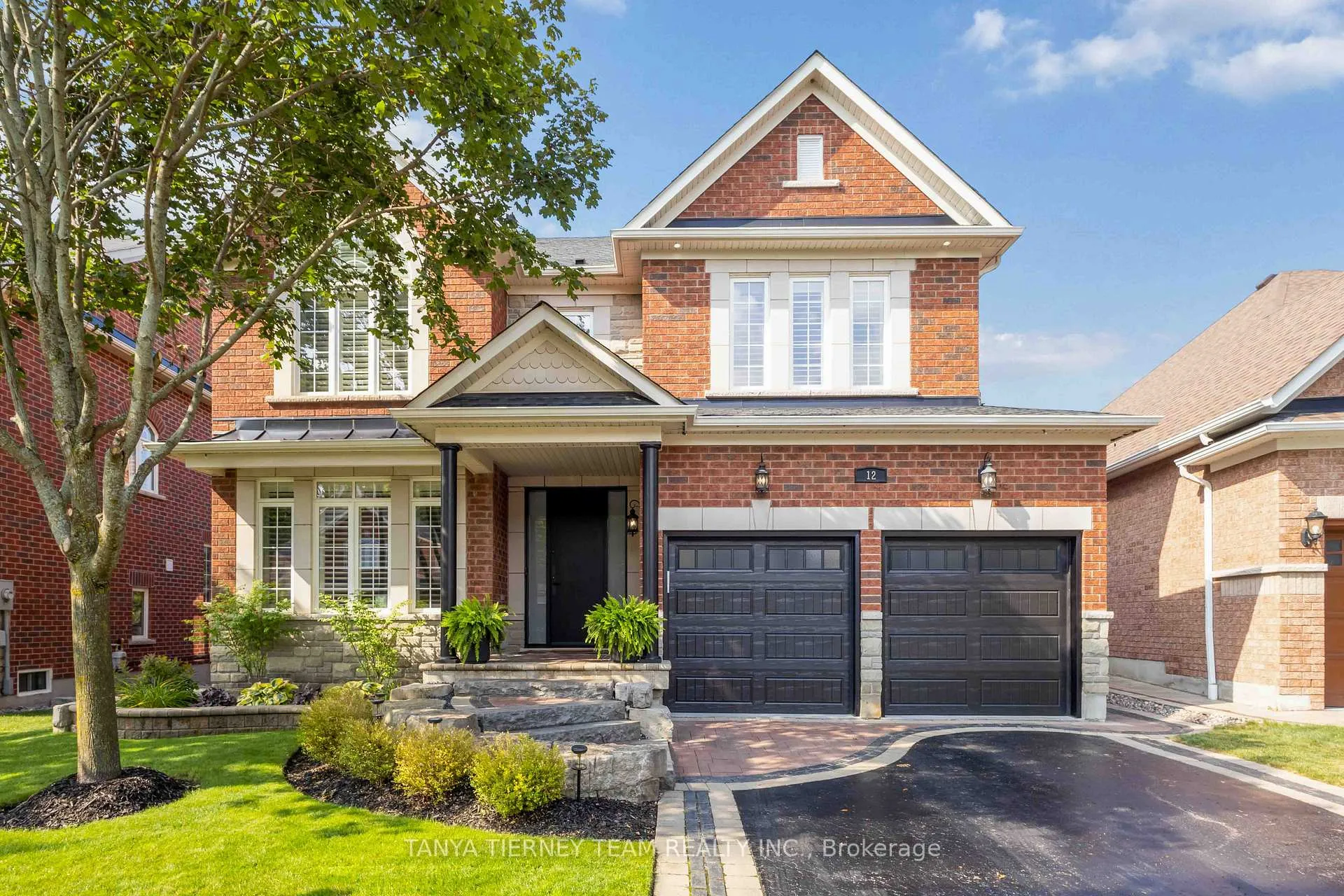 Front of 12 Branthaven Court