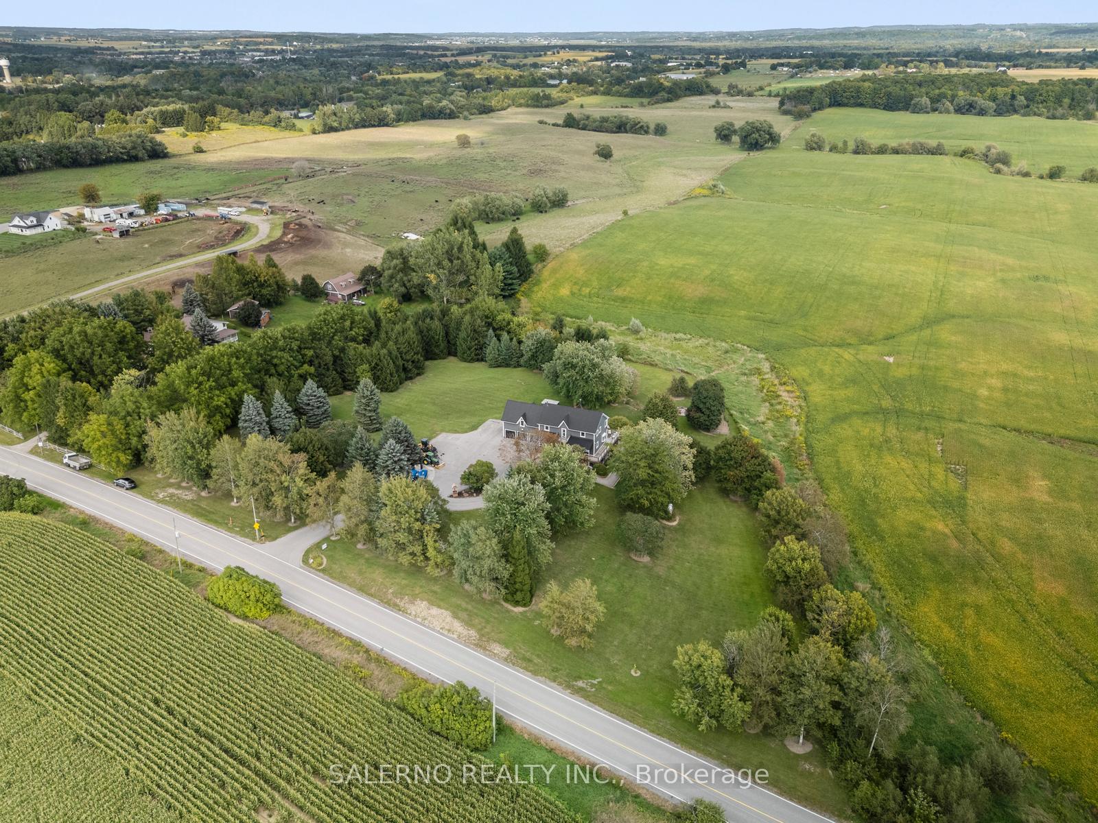 Photo 3 of 16455 10th Concession, King, Rural King — HOMEH