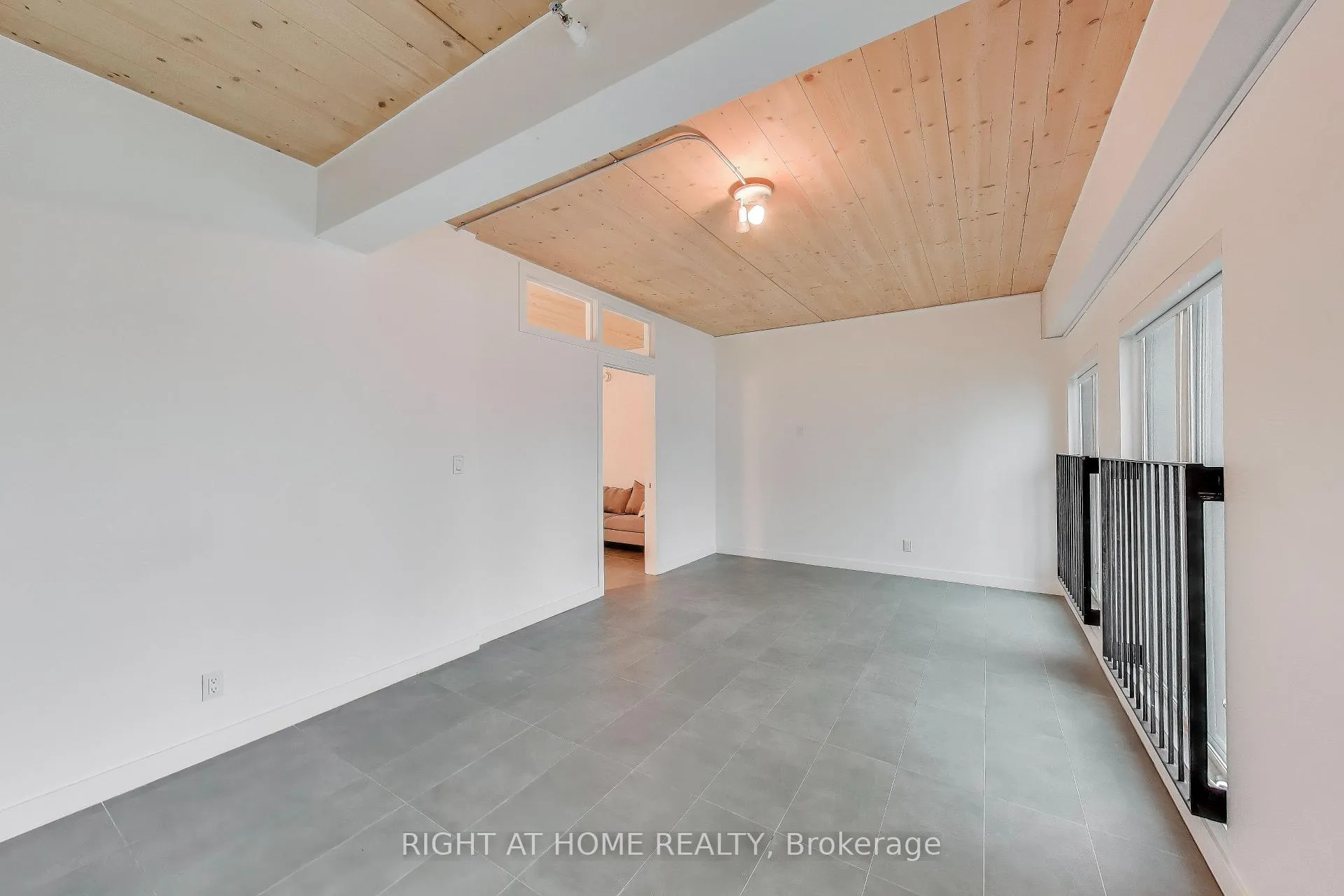 Photo 14 of Unit 301, 1604 Queen Street E, Toronto, The Beaches — HOMEH