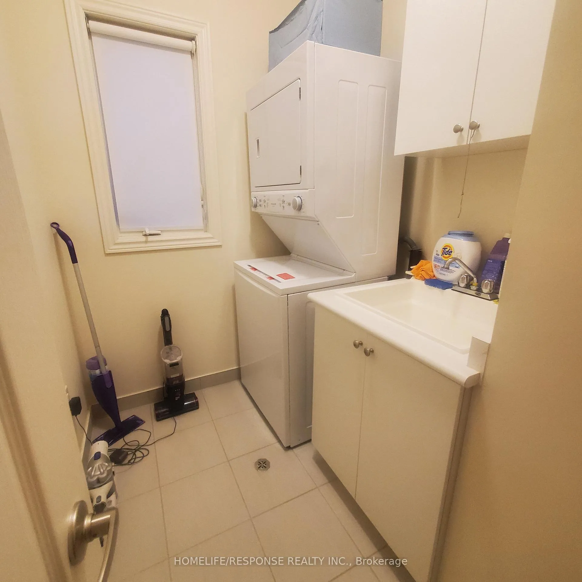 Photo 16 of 290 Skinner Road, Hamilton, Waterdown — HOMEH