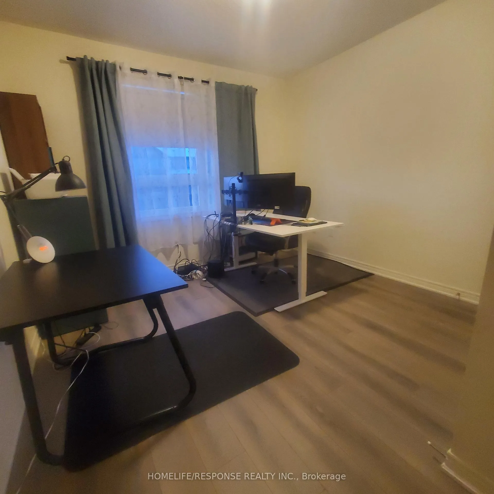 Photo 18 of 290 Skinner Road, Hamilton, Waterdown — HOMEH