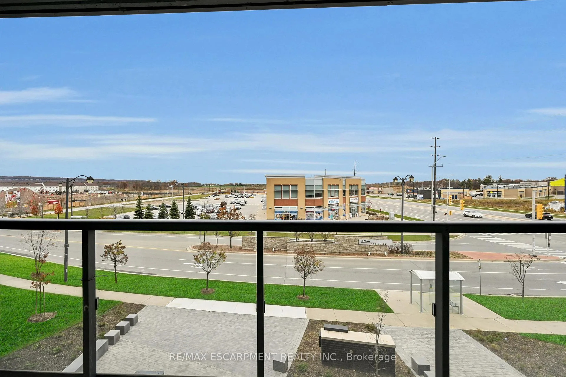Photo 27 of Unit B301, 3200 Dakota Common, Burlington, Alton — HOMEH