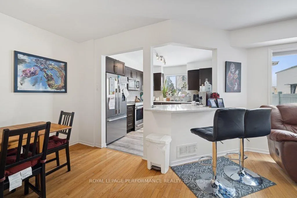 Photo 12 of 1666 Jobin Crescent, Ottawa, Carson Grove — HOMEH