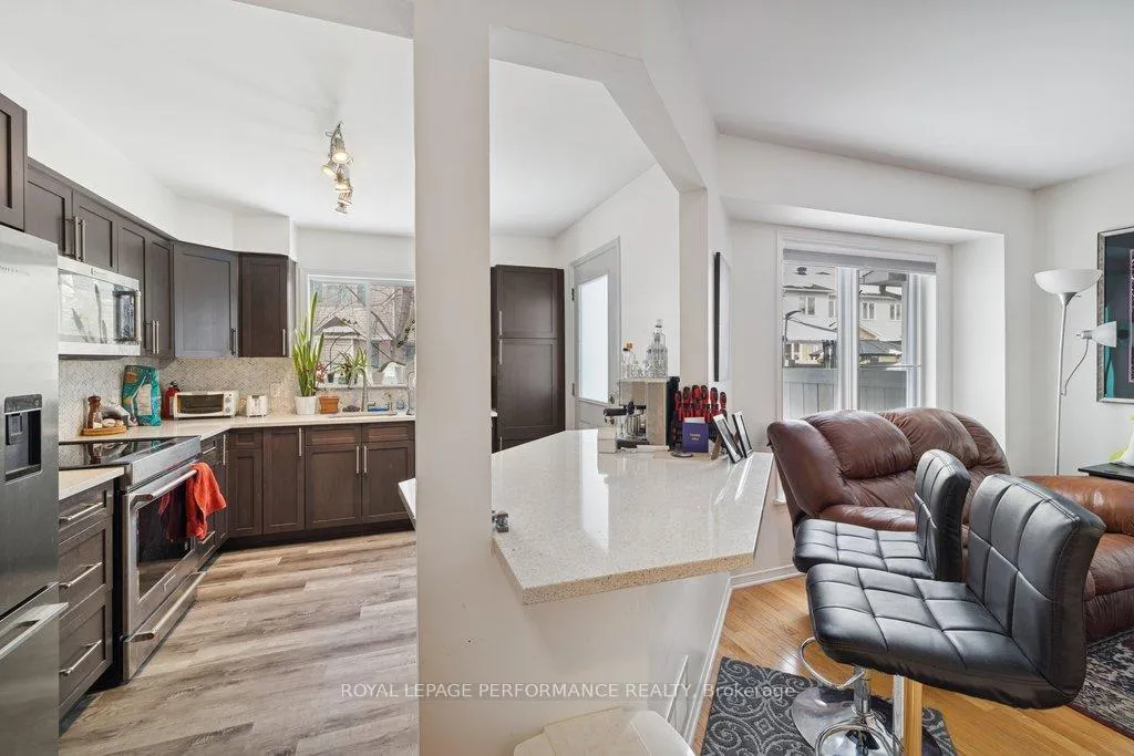 Photo 14 of 1666 Jobin Crescent, Ottawa, Carson Grove — HOMEH