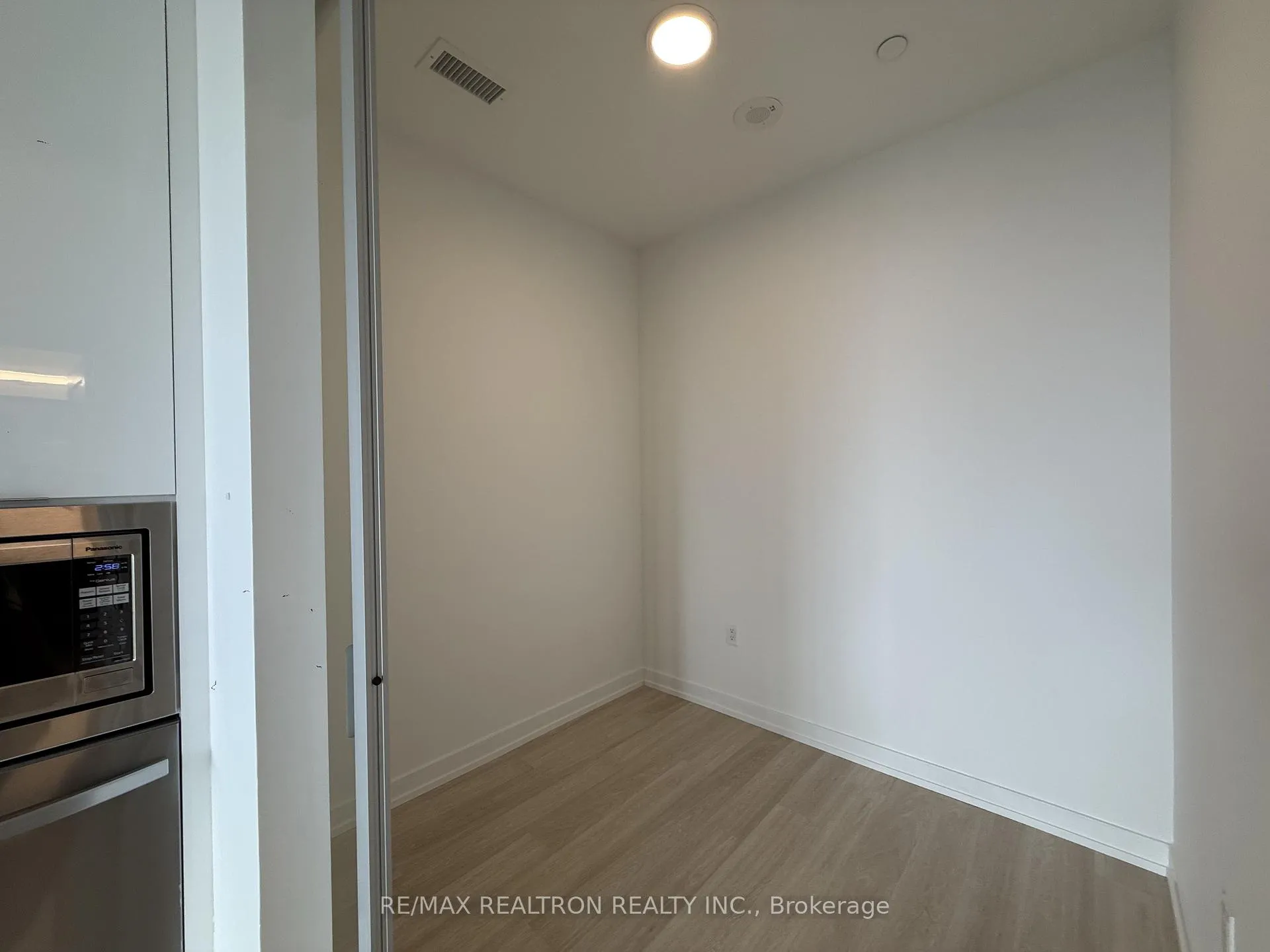 Photo 5 of Unit A735, 9763 Markham Road, Markham, Greensborough — HOMEH