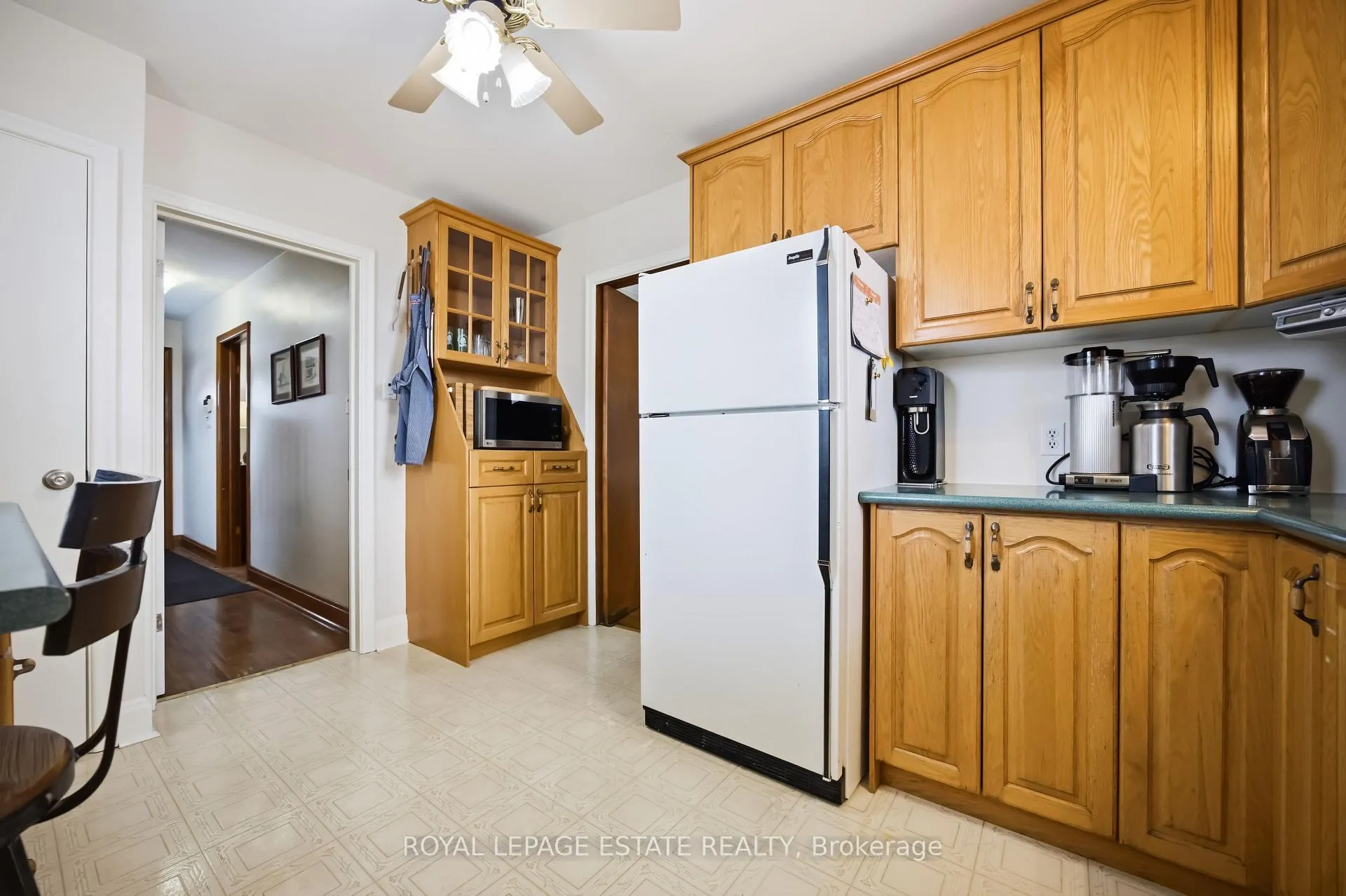 Photo 9 of 207 Clonmore Drive, Scarborough, Birchcliffe-Cliffside — HOMEH