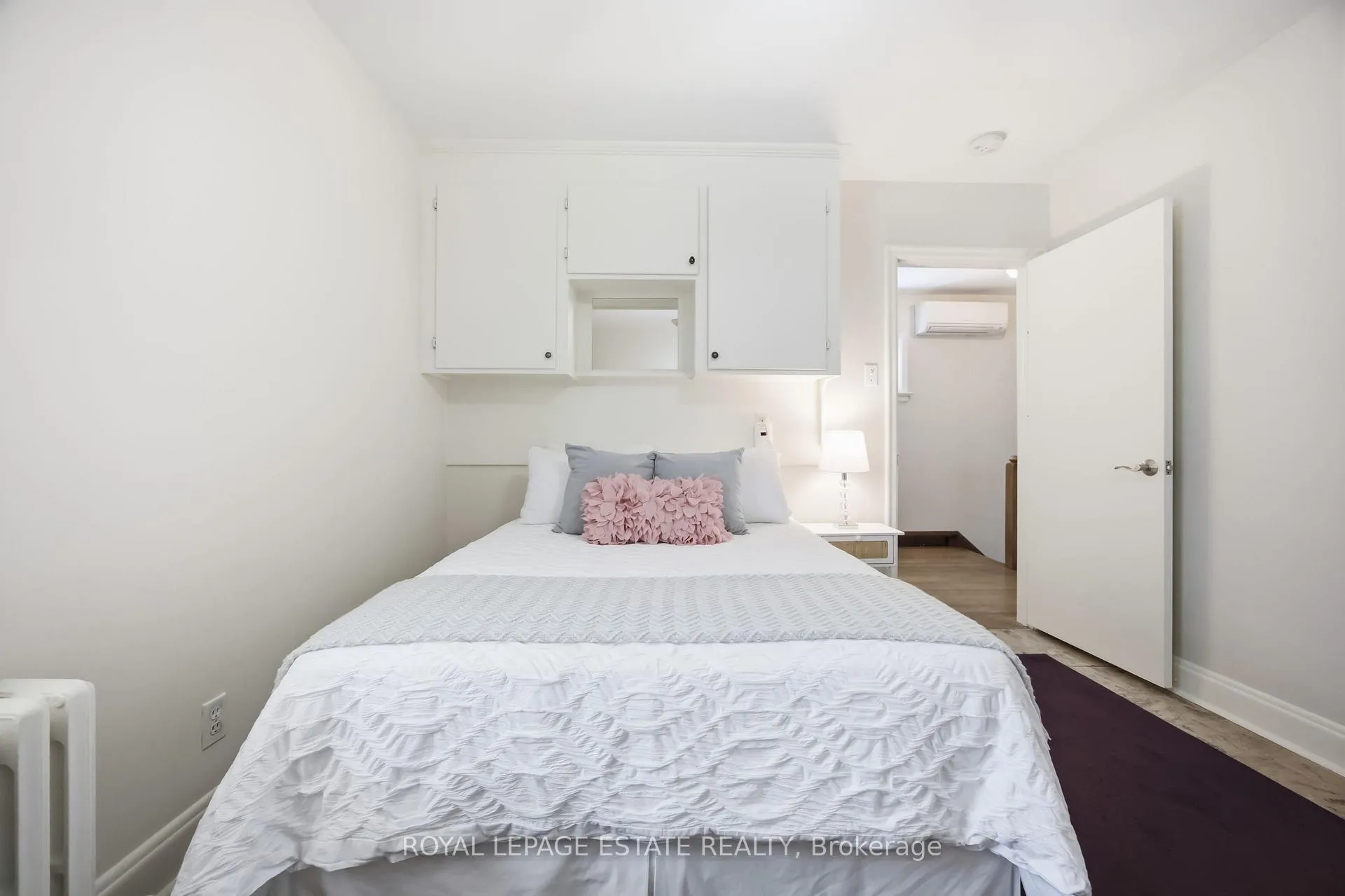 Photo 12 of 207 Clonmore Drive, Scarborough, Birchcliffe-Cliffside — HOMEH