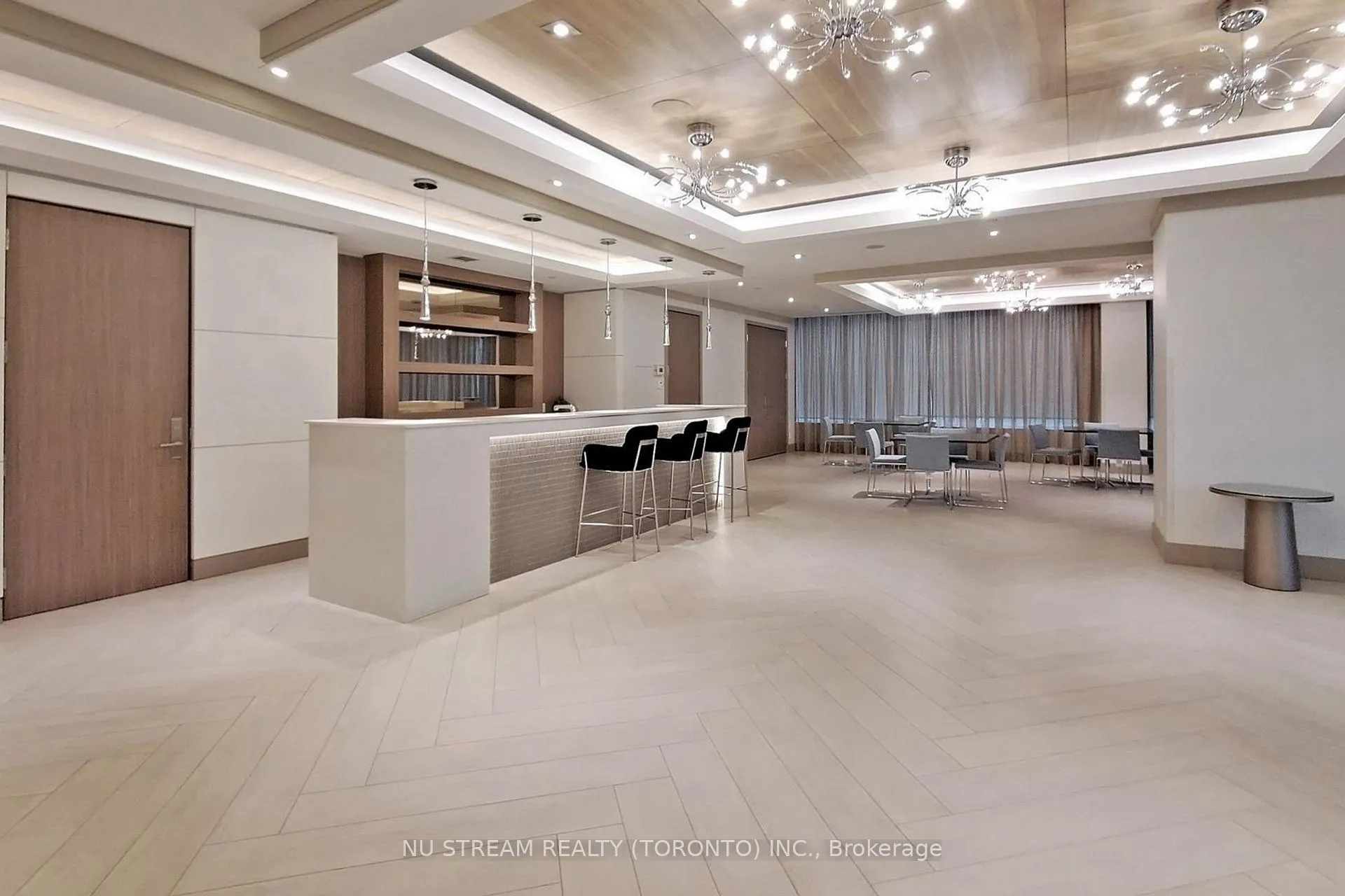 Photo 9 of Unit 1803, 15 Water Walk Drive, Markham, Unionville — HOMEH