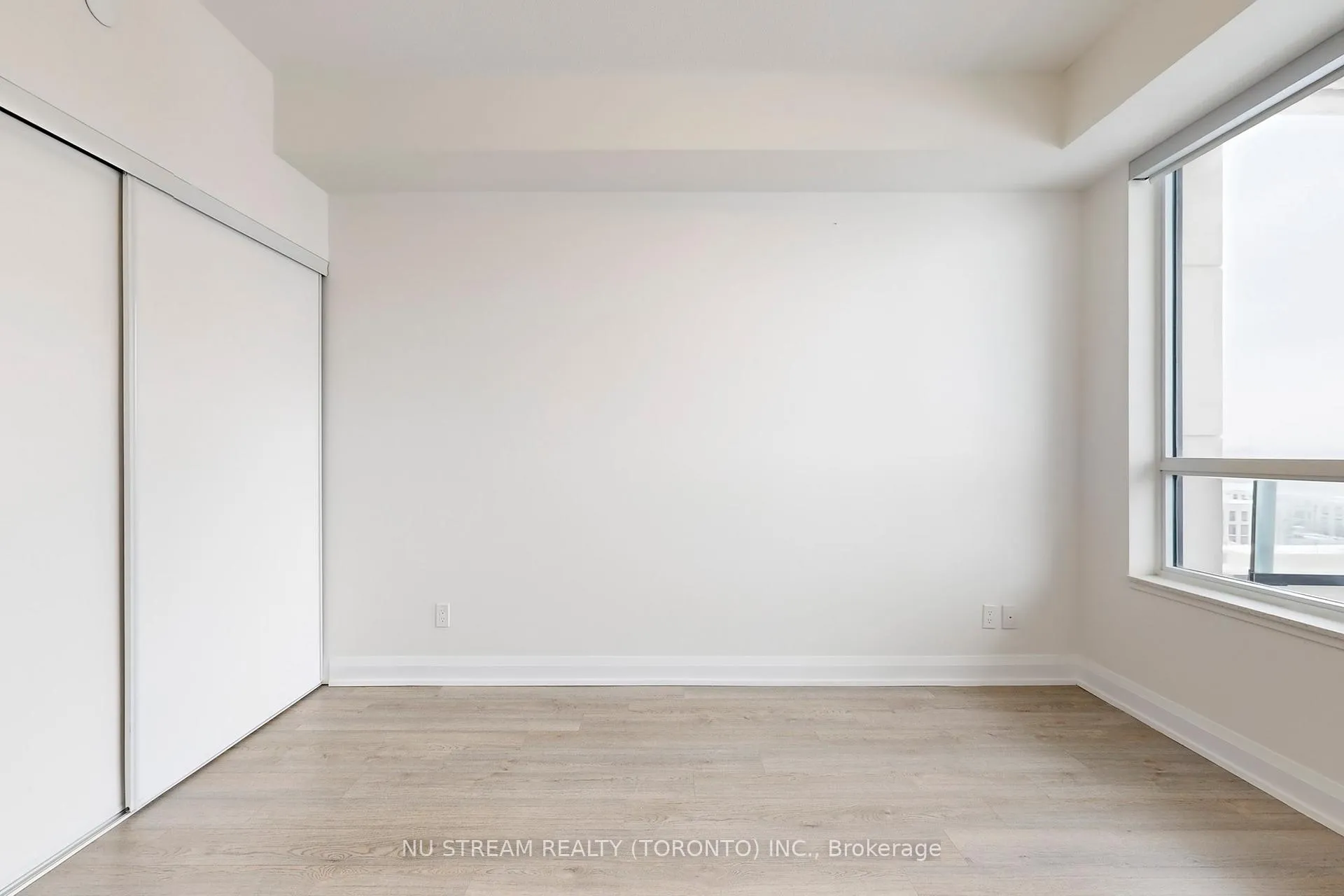 Photo 25 of Unit 1803, 15 Water Walk Drive, Markham, Unionville — HOMEH