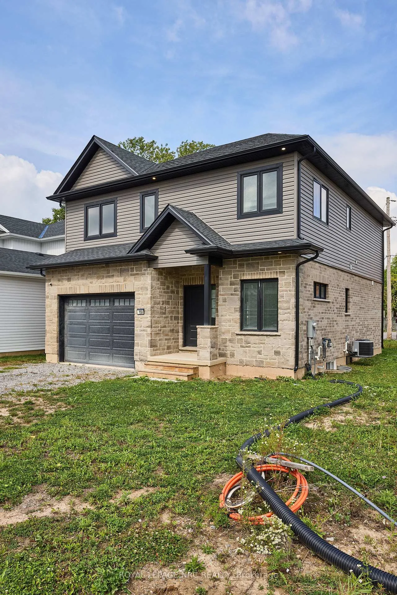 Photo 3 of 159 Hodgkins Avenue, Thorold, Allanburg/Thorold South — HOMEH