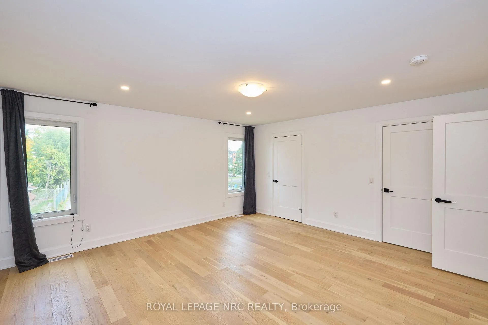 Photo 30 of 159 Hodgkins Avenue, Thorold, Allanburg/Thorold South — HOMEH