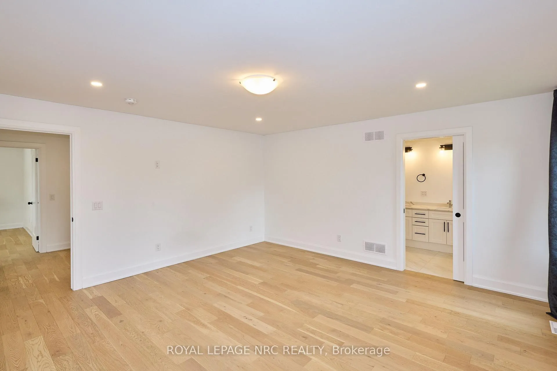 Photo 32 of 159 Hodgkins Avenue, Thorold, Allanburg/Thorold South — HOMEH