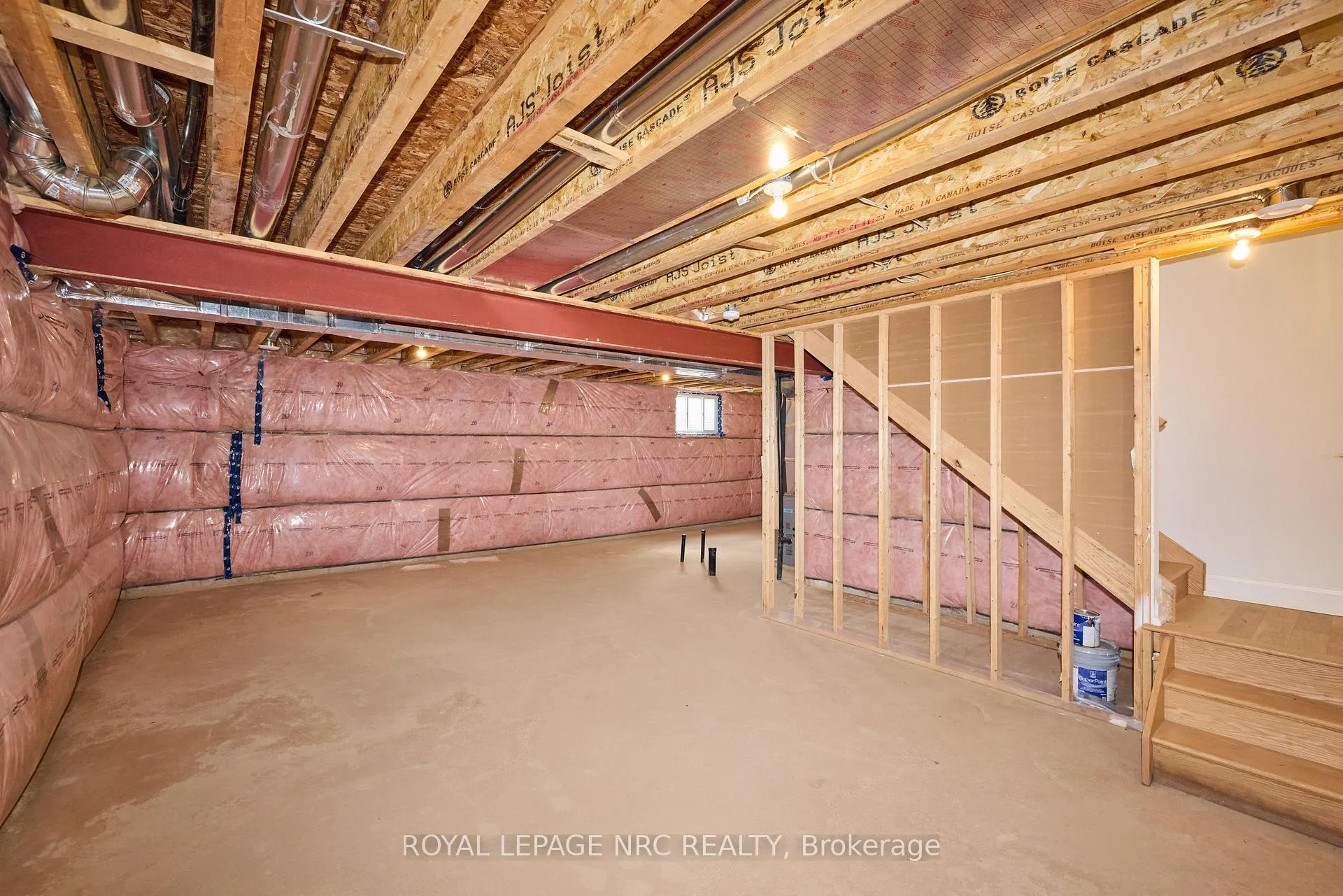Photo 36 of 159 Hodgkins Avenue, Thorold, Allanburg/Thorold South — HOMEH