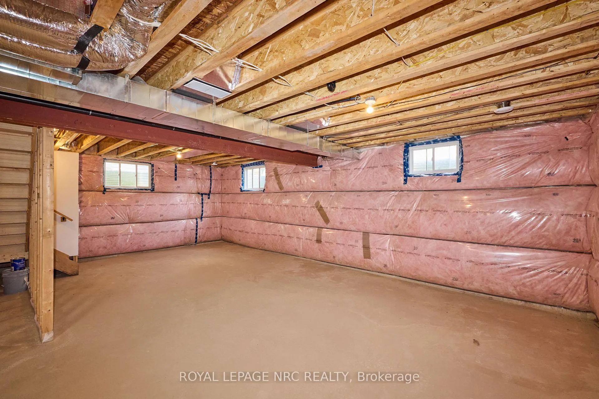 Photo 39 of 159 Hodgkins Avenue, Thorold, Allanburg/Thorold South — HOMEH