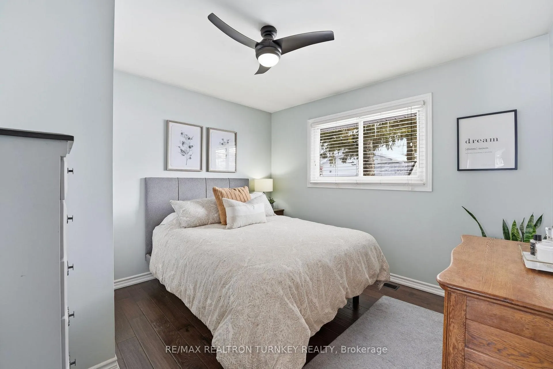 Photo 17 of 27 Marion Crescent, Barrie, Wellington — HOMEH
