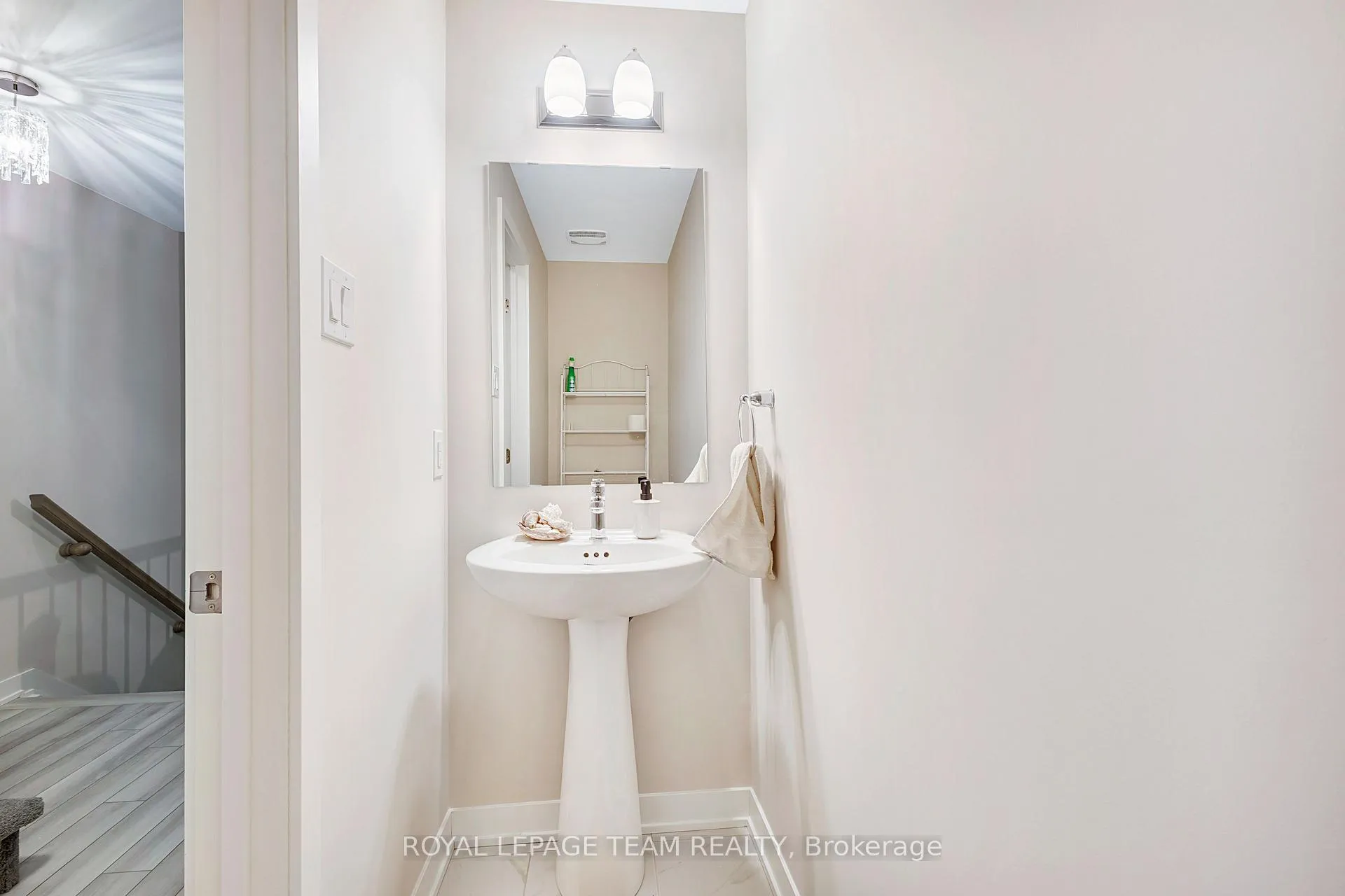 Photo 10 of 510 Lillian Freiman Private, Ottawa, Barrhaven - Half Moon Bay — HOMEH