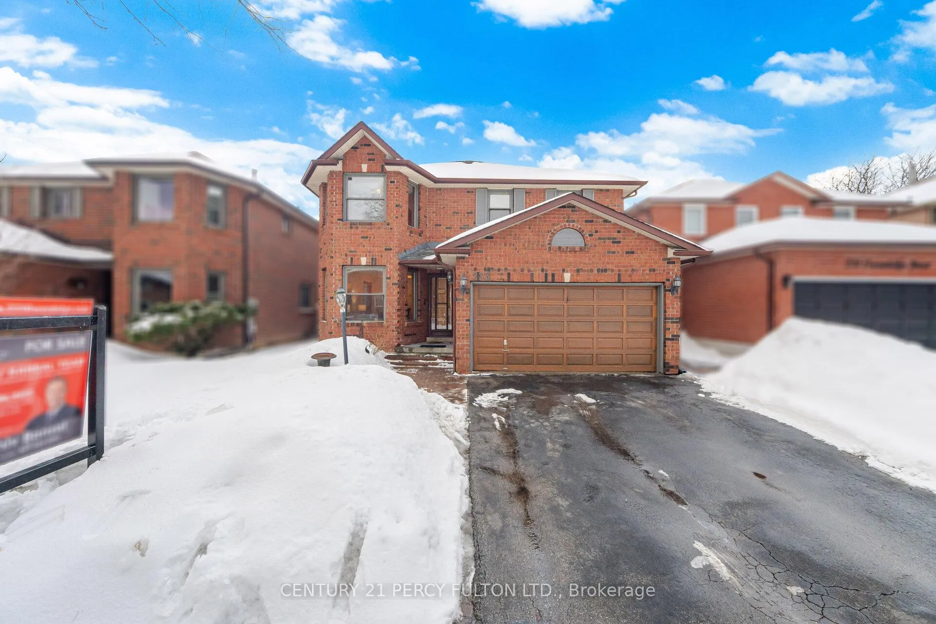 Photo 1 of 233 Gwendolyn Street, Pickering, Rougemount — HOMEH