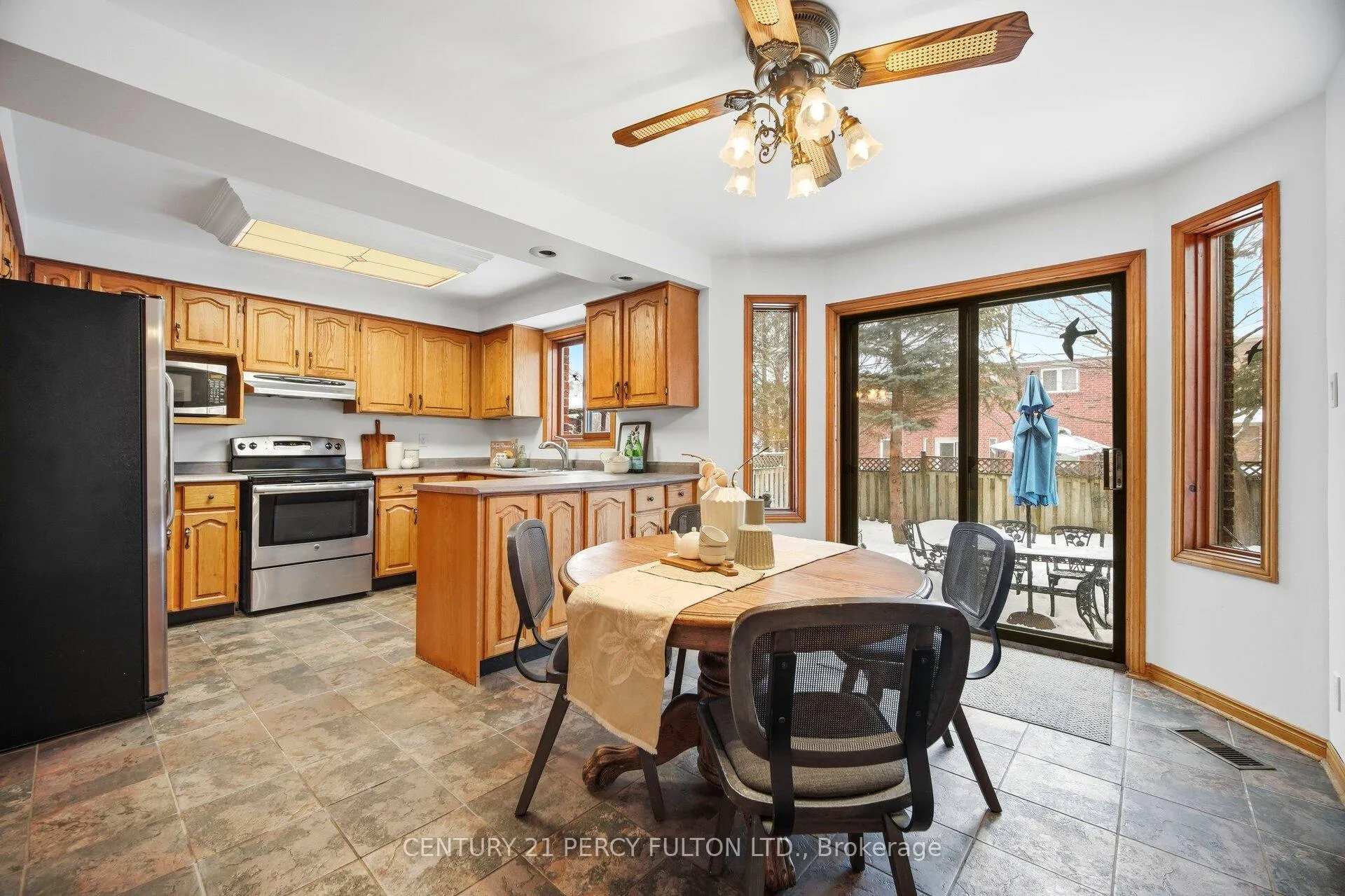 Photo 13 of 233 Gwendolyn Street, Pickering, Rougemount — HOMEH