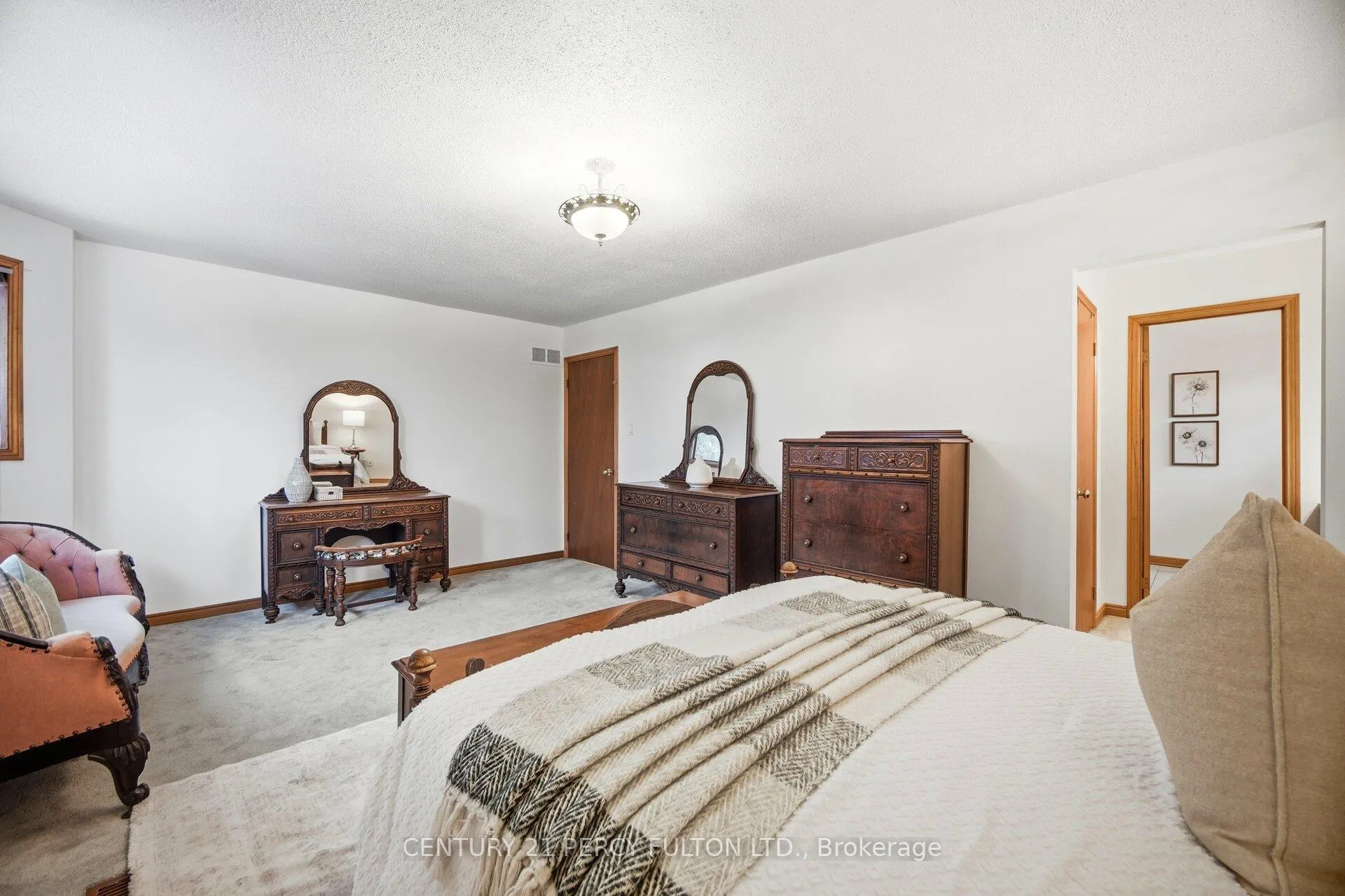 Photo 26 of 233 Gwendolyn Street, Pickering, Rougemount — HOMEH