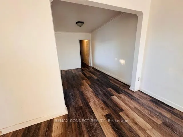 Photo 6 of Unit 3, 232 Atlas Avenue, Toronto, Oakwood Village — HOMEH