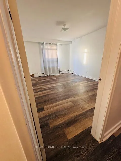 Photo 9 of Unit 3, 232 Atlas Avenue, Toronto, Oakwood Village — HOMEH