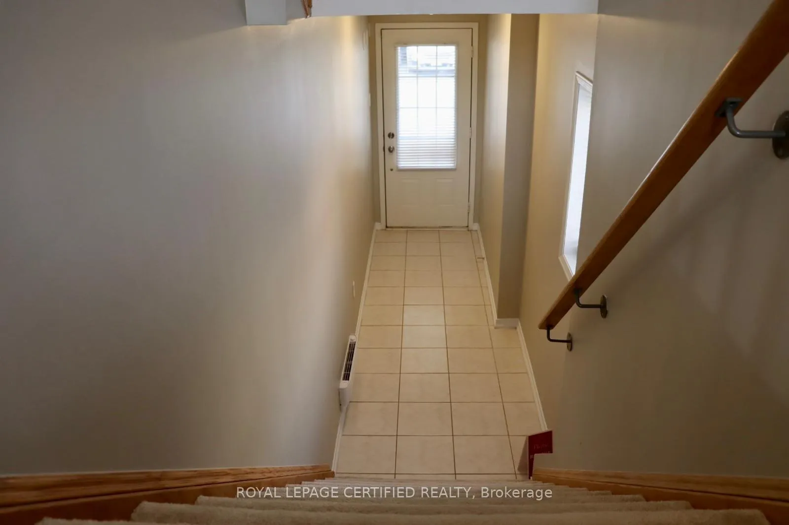 Photo 5 of 135 Giboulee Path, Oshawa, Windfields — HOMEH
