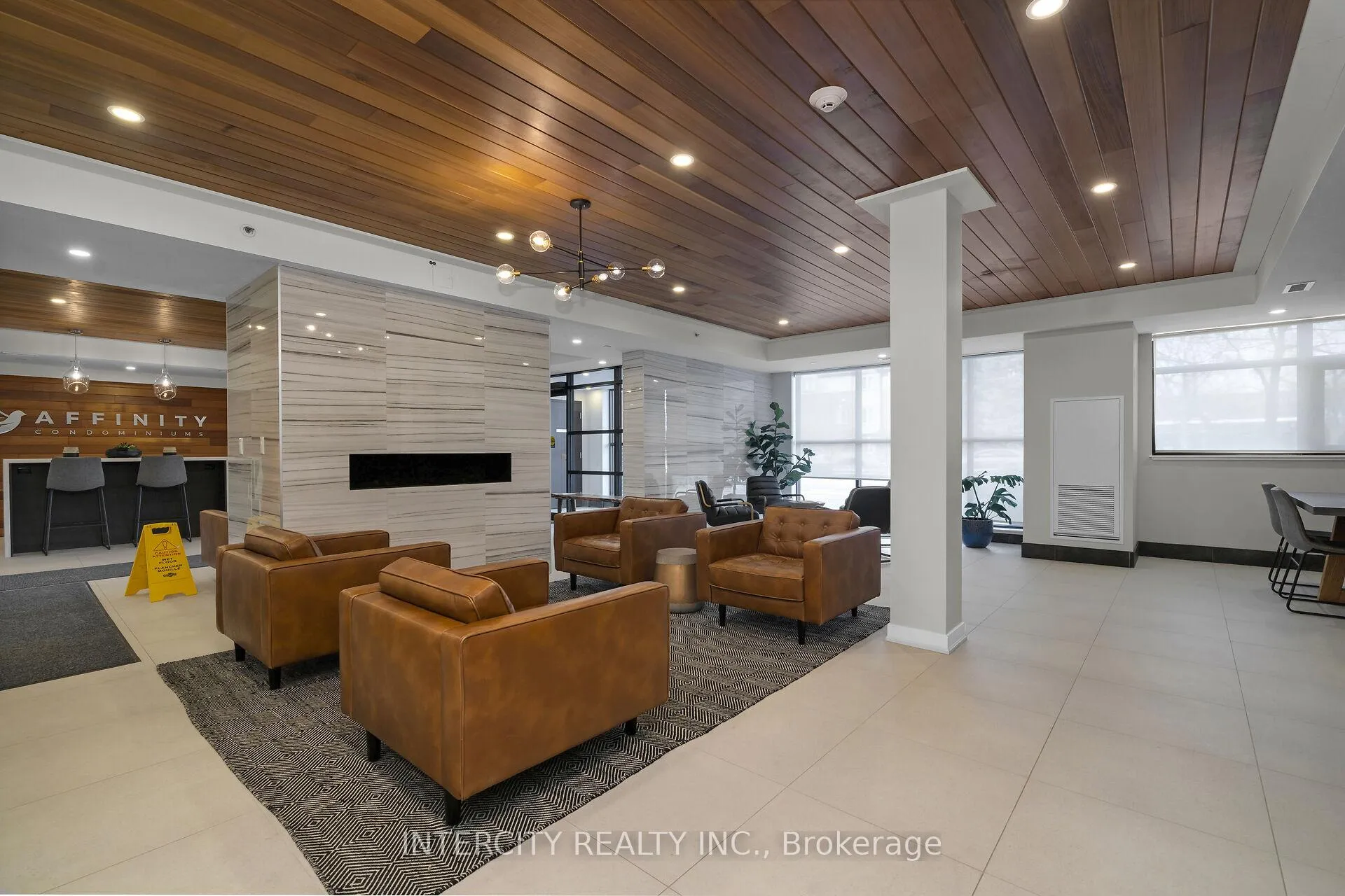 Photo 5 of Unit 603, 320 Plains Road E, Burlington, LaSalle — HOMEH