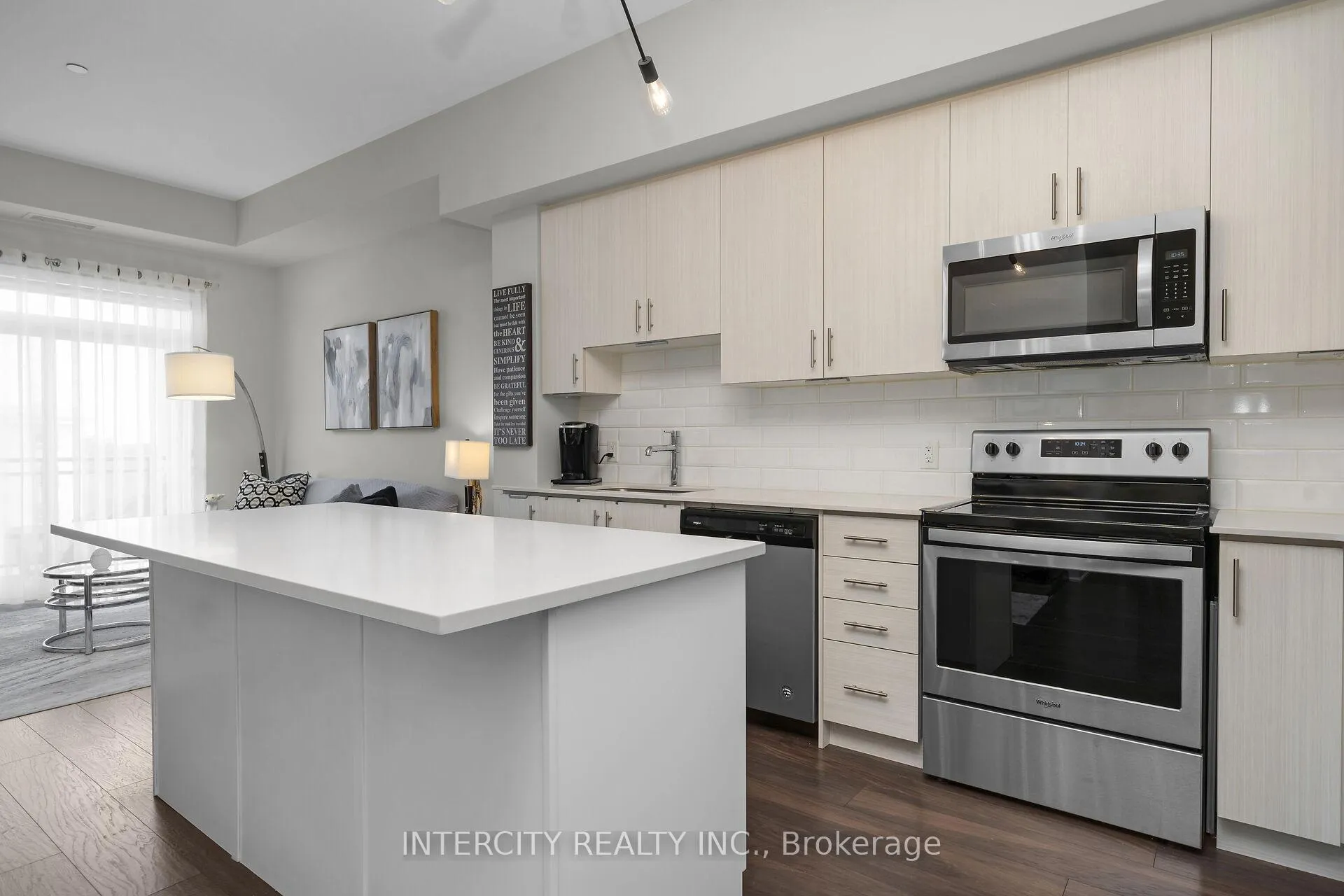 Photo 9 of Unit 603, 320 Plains Road E, Burlington, LaSalle — HOMEH