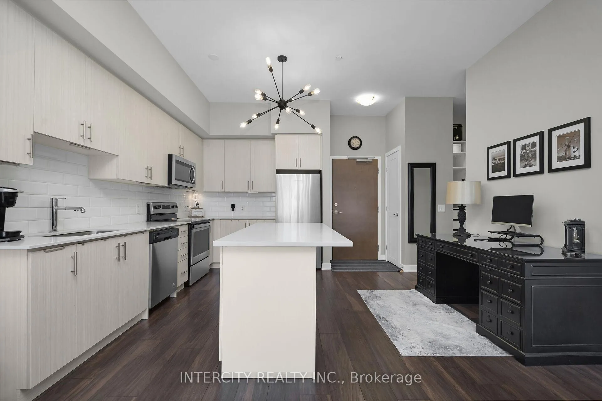 Photo 13 of Unit 603, 320 Plains Road E, Burlington, LaSalle — HOMEH
