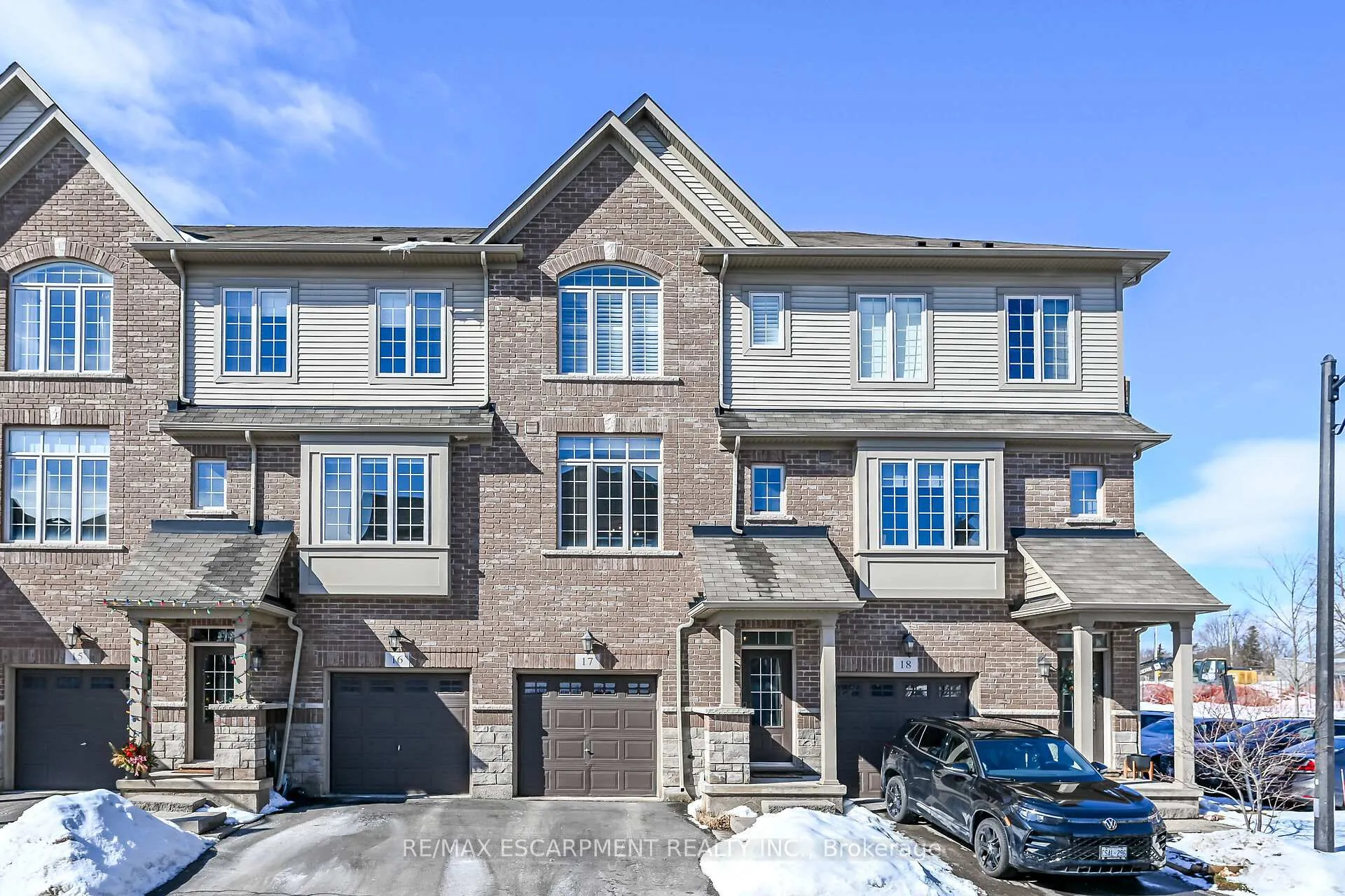 Photo 2 of Unit 17, 257 Parkside Drive, Hamilton, Waterdown — HOMEH