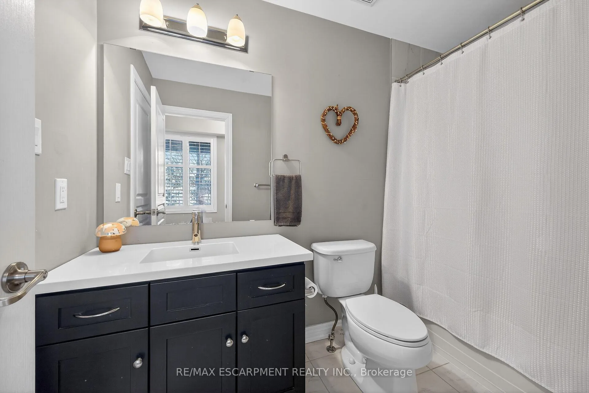 Photo 12 of Unit 17, 257 Parkside Drive, Hamilton, Waterdown — HOMEH