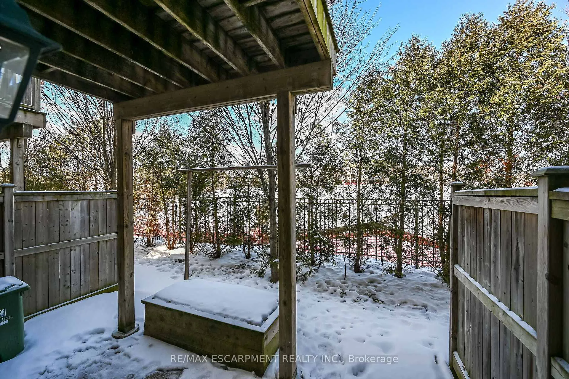 Photo 46 of Unit 17, 257 Parkside Drive, Hamilton, Waterdown — HOMEH