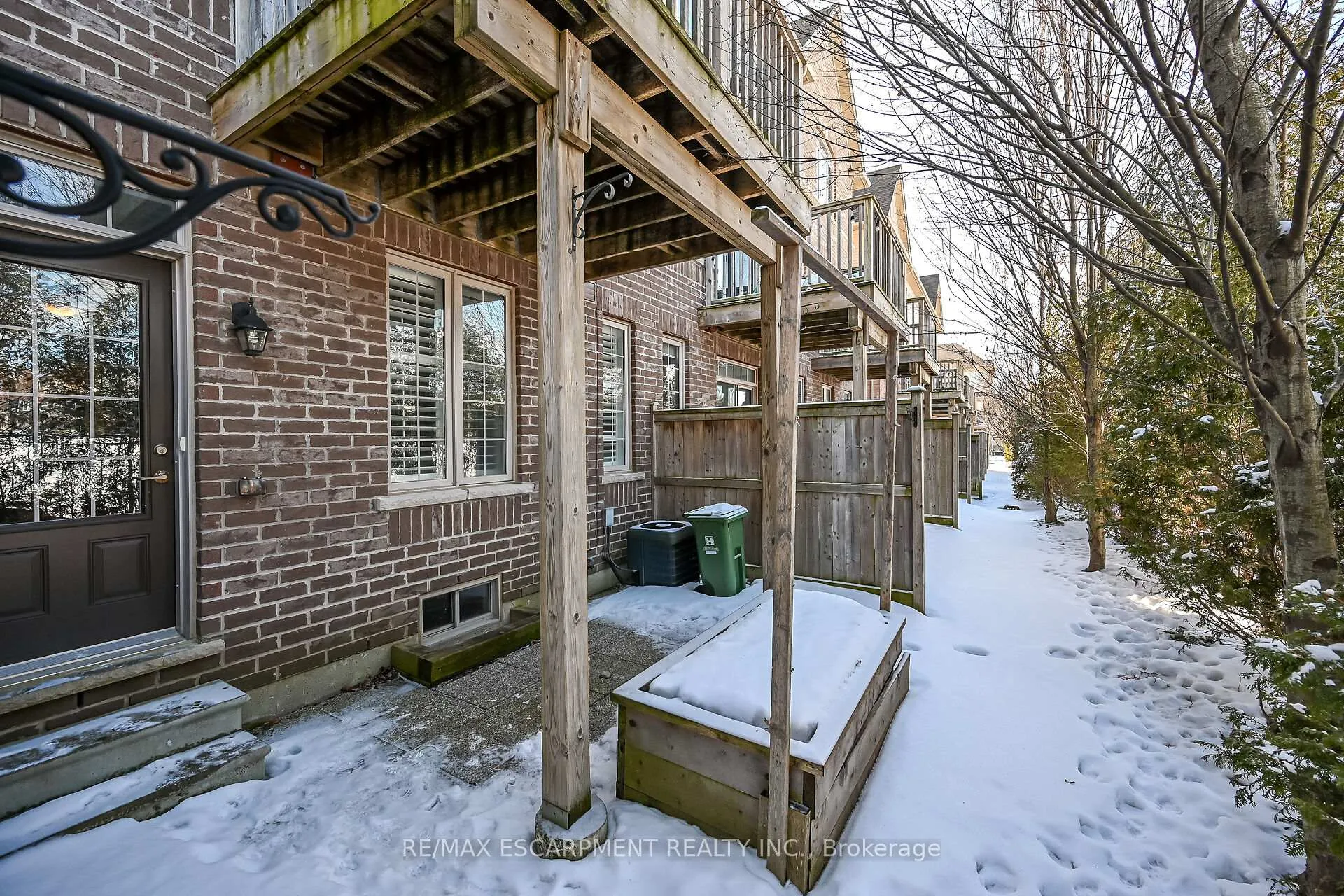 Photo 47 of Unit 17, 257 Parkside Drive, Hamilton, Waterdown — HOMEH