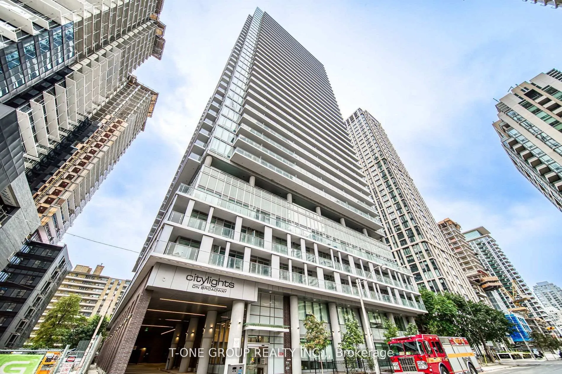 Photo 1 of Unit 2808, 99 Broadway Avenue, Toronto, Mount Pleasant West — HOMEH