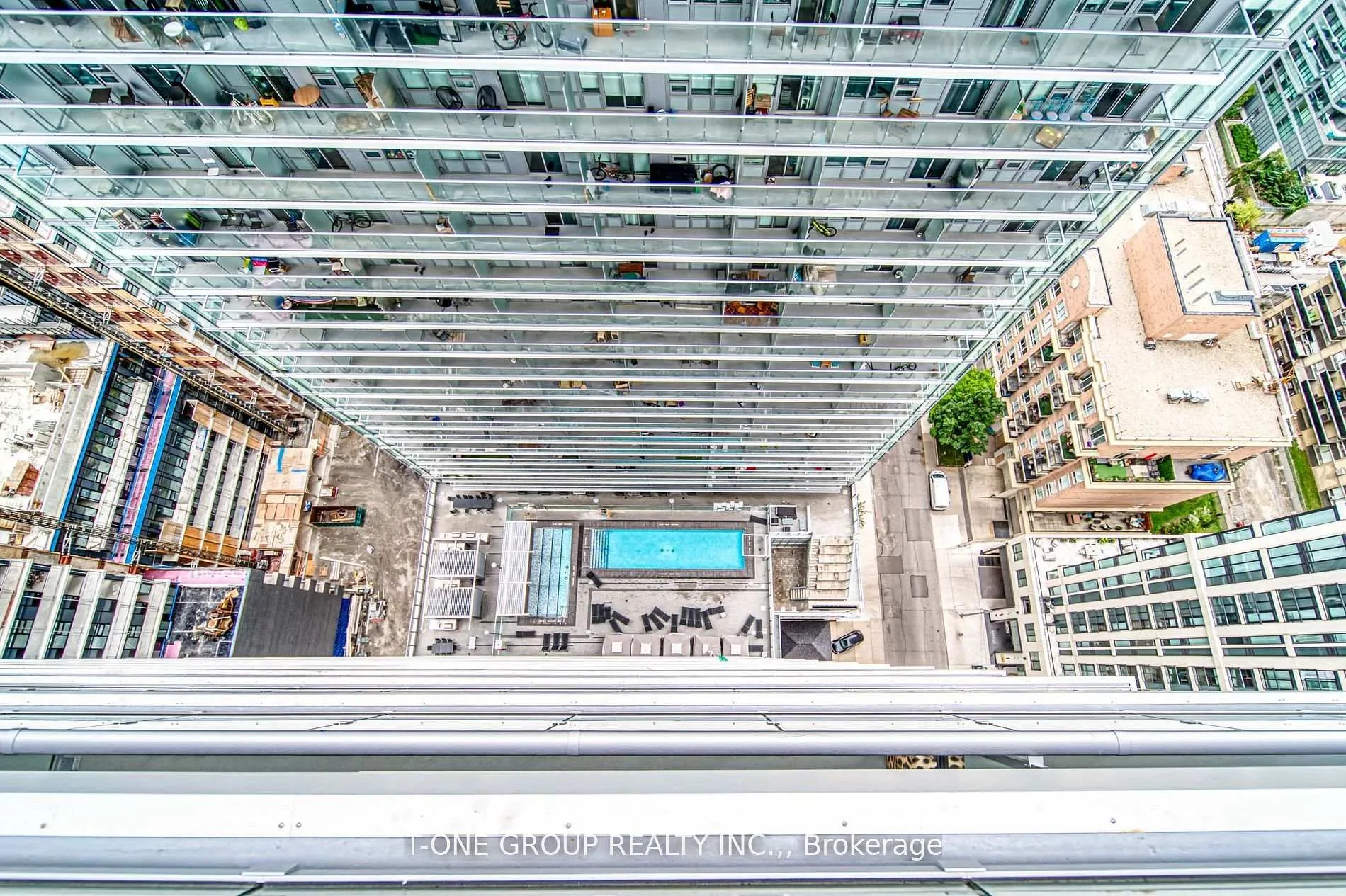 Photo 13 of Unit 2808, 99 Broadway Avenue, Toronto, Mount Pleasant West — HOMEH