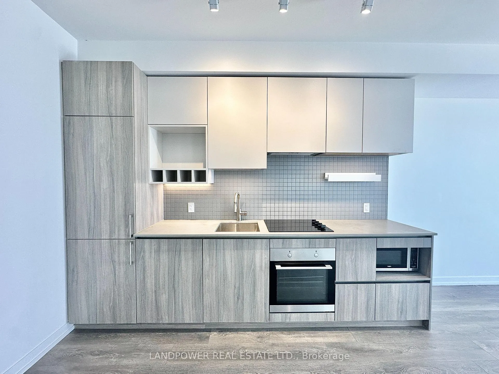 Photo 3 of Unit 1111, 950 Portage Parkway, Vaughan, Vaughan Corporate Centre — HOMEH