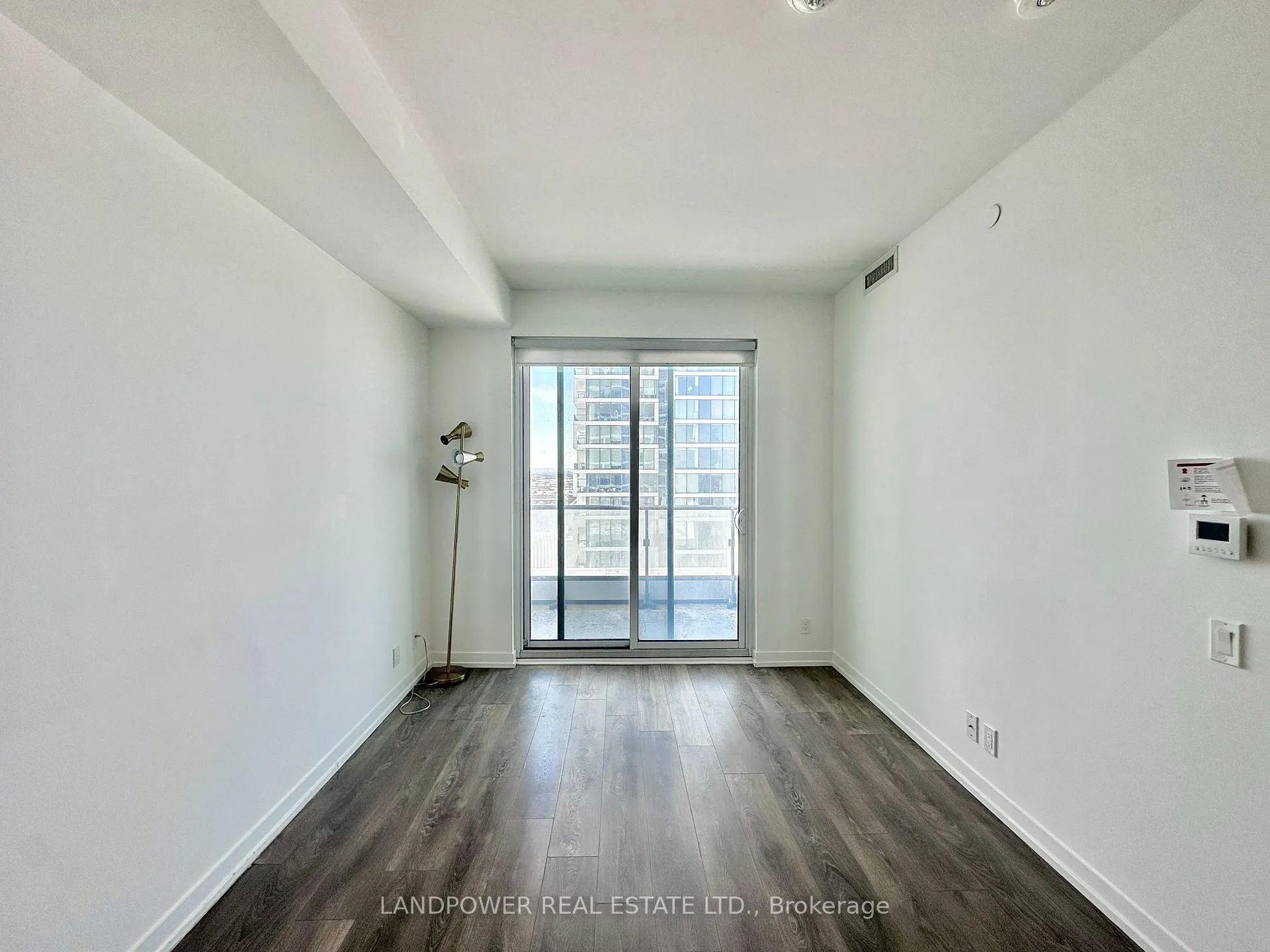 Photo 5 of Unit 1111, 950 Portage Parkway, Vaughan, Vaughan Corporate Centre — HOMEH