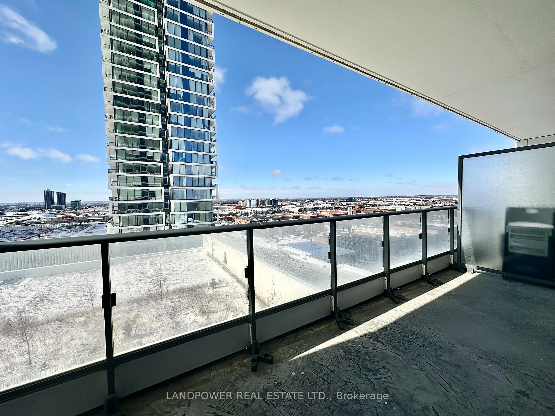 Photo 12 of Unit 1111, 950 Portage Parkway, Vaughan, Vaughan Corporate Centre — HOMEH