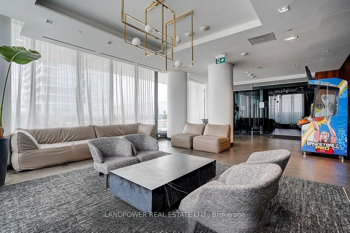 Photo 17 of Unit 1111, 950 Portage Parkway, Vaughan, Vaughan Corporate Centre — HOMEH
