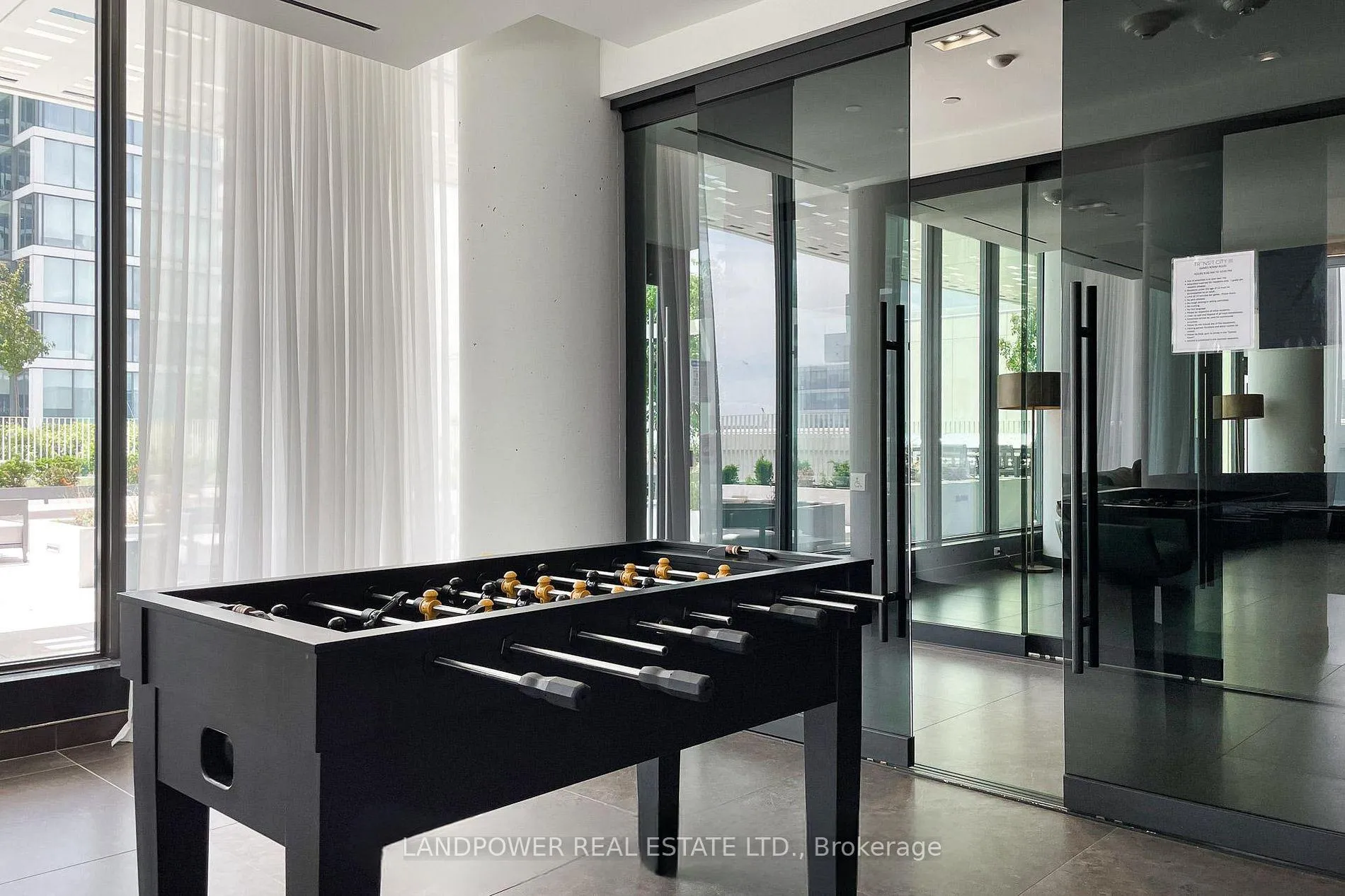 Photo 19 of Unit 1111, 950 Portage Parkway, Vaughan, Vaughan Corporate Centre — HOMEH