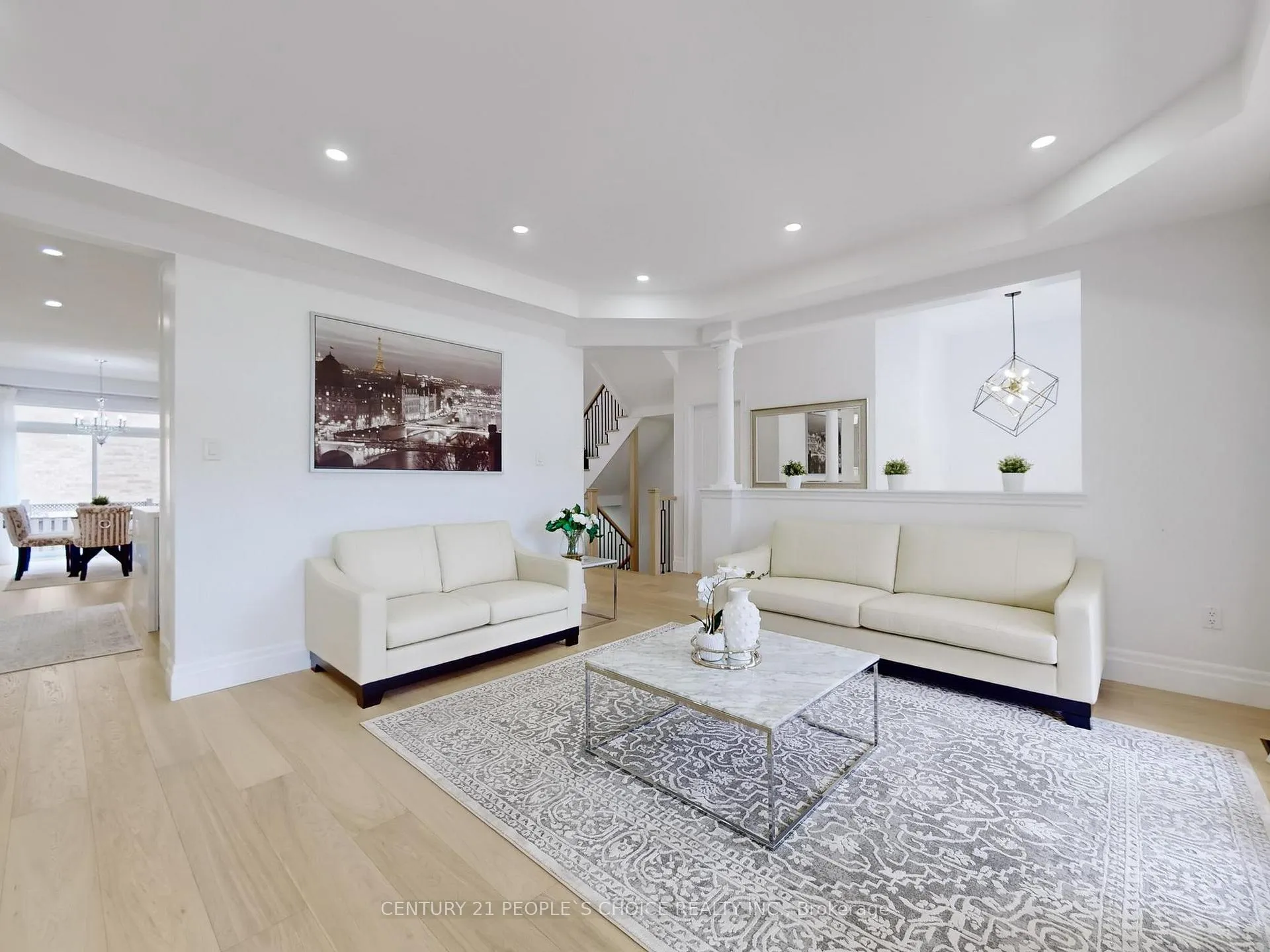 Photo 7 of 29 Young Drive, Brampton, Bram West — HOMEH