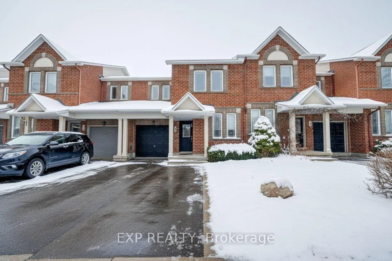 Photo 2 of 12 Marabrooke Street, Ottawa, Barrhaven - Strandherd — HOMEH