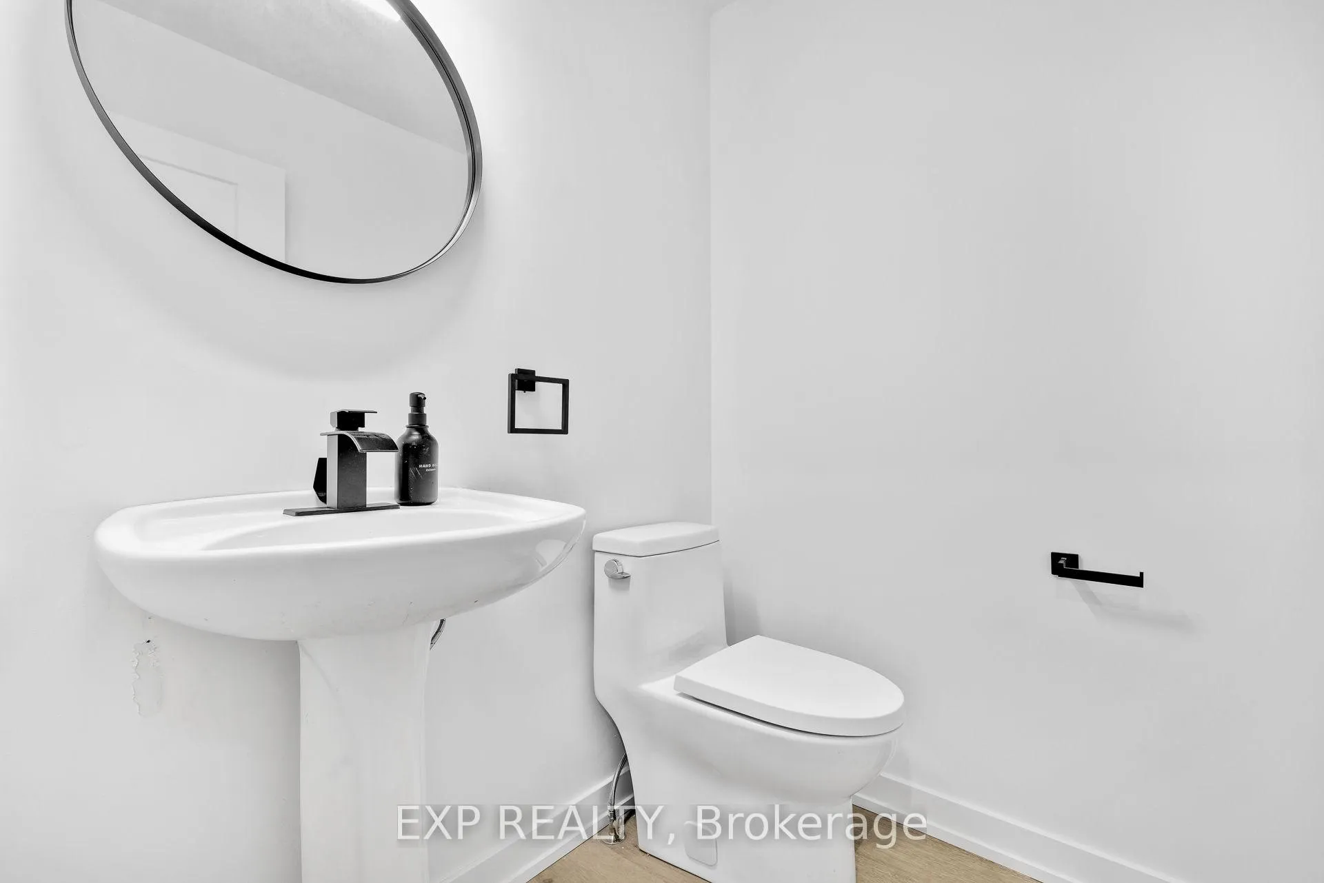 Photo 7 of 12 Marabrooke Street, Ottawa, Barrhaven - Strandherd — HOMEH