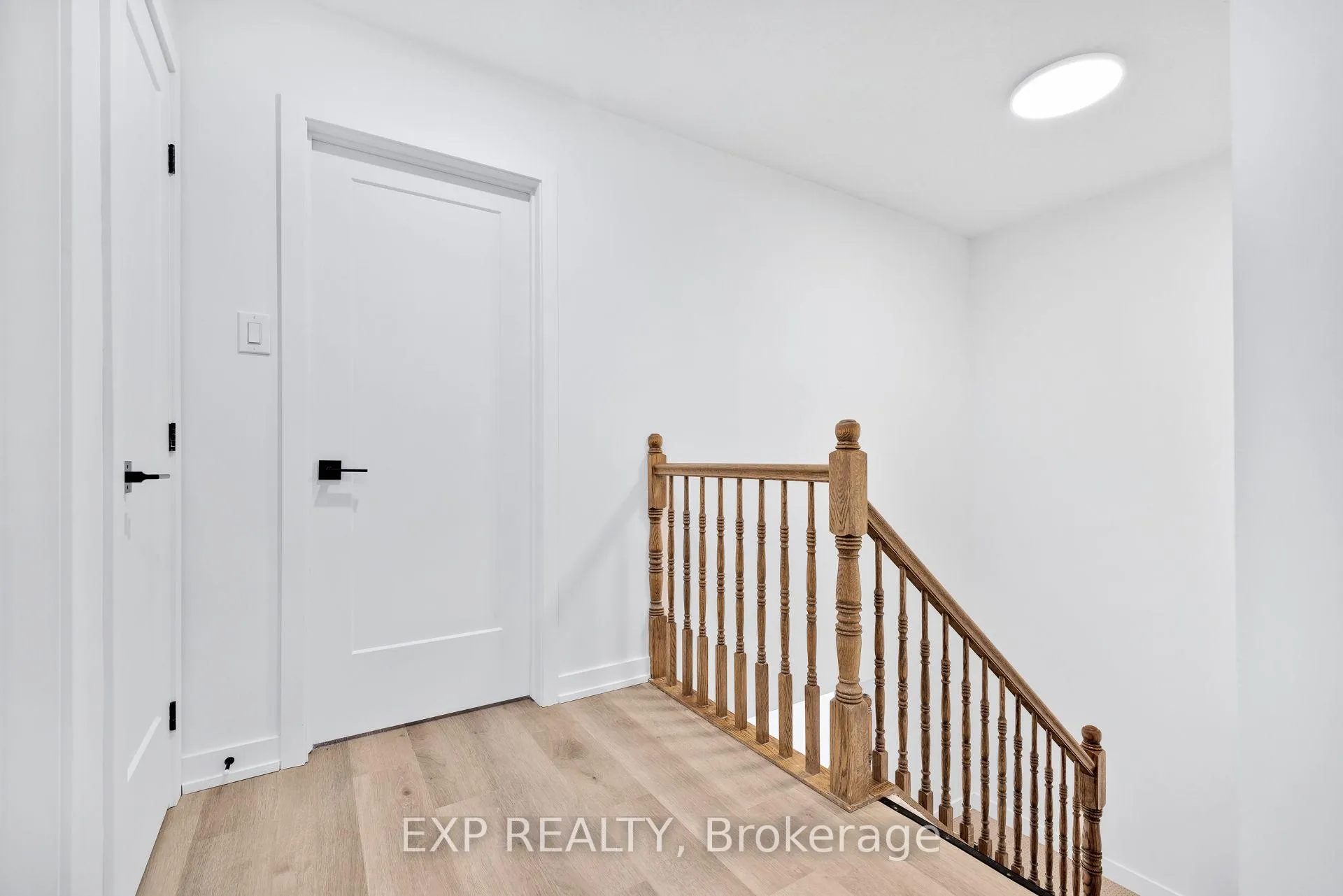 Photo 20 of 12 Marabrooke Street, Ottawa, Barrhaven - Strandherd — HOMEH