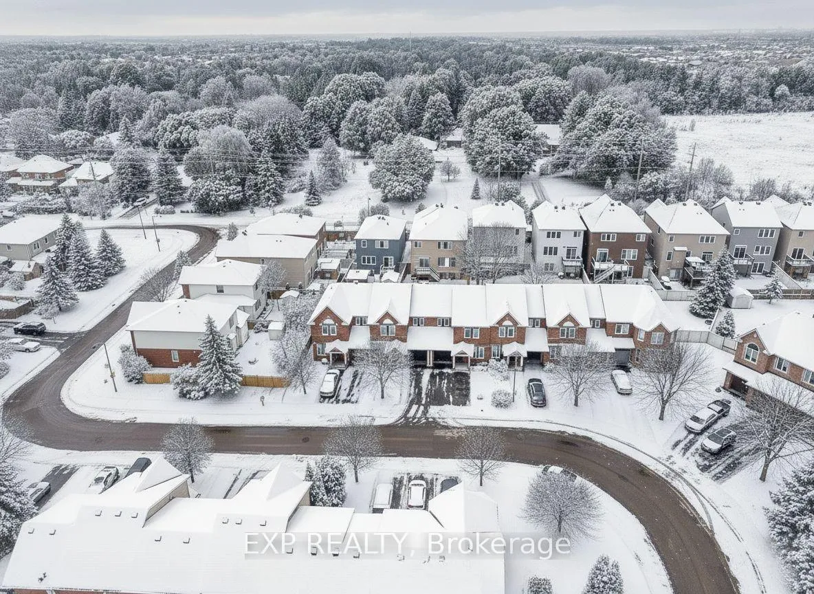 Photo 34 of 12 Marabrooke Street, Ottawa, Barrhaven - Strandherd — HOMEH